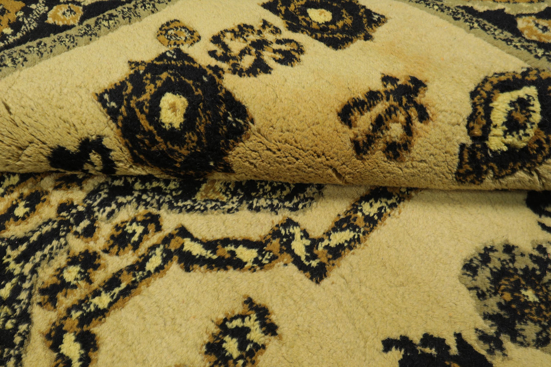 6x9 Citrus, Black, Gold Color Hand Knotted Heriz Wool Arts & Crafts/Mission Oriental Rug