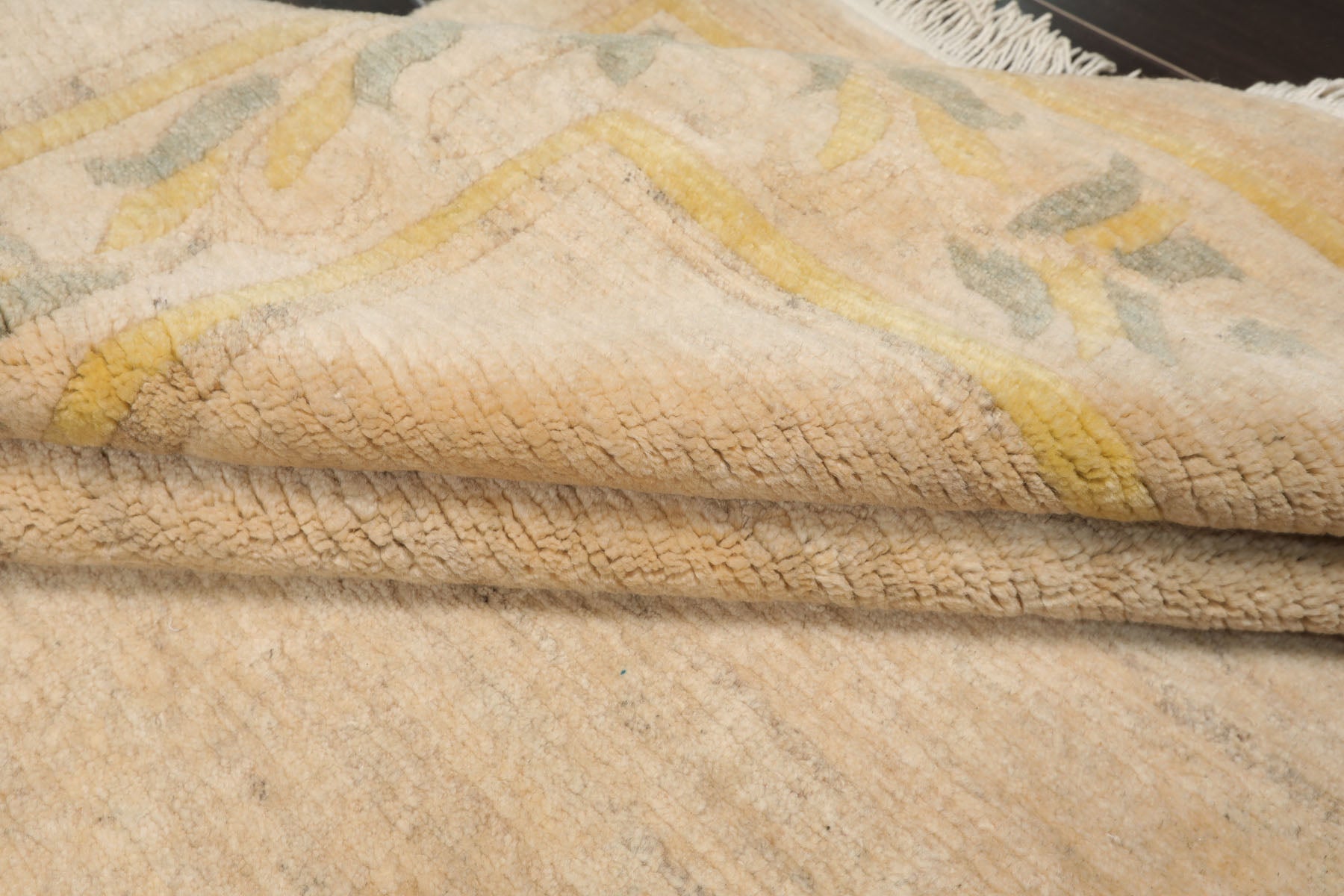 6x9 Oatmeal, Gold, Gray Color Hand Knotted Tibetan New Zealand Wool Art Deco Oriental Rug