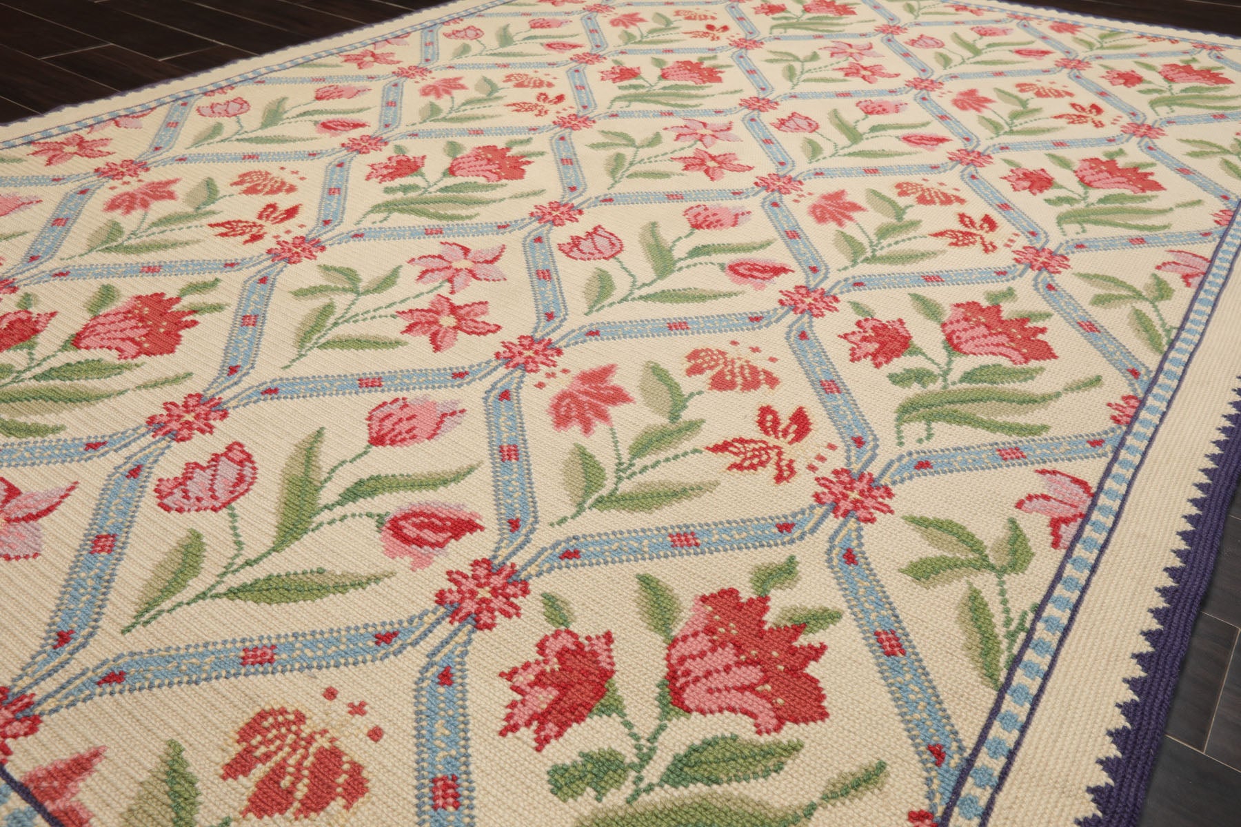 6x8 Ivory, Blue, Rose Color Hand Woven Caucasian Needlepoint Wool Traditional Oriental Rug