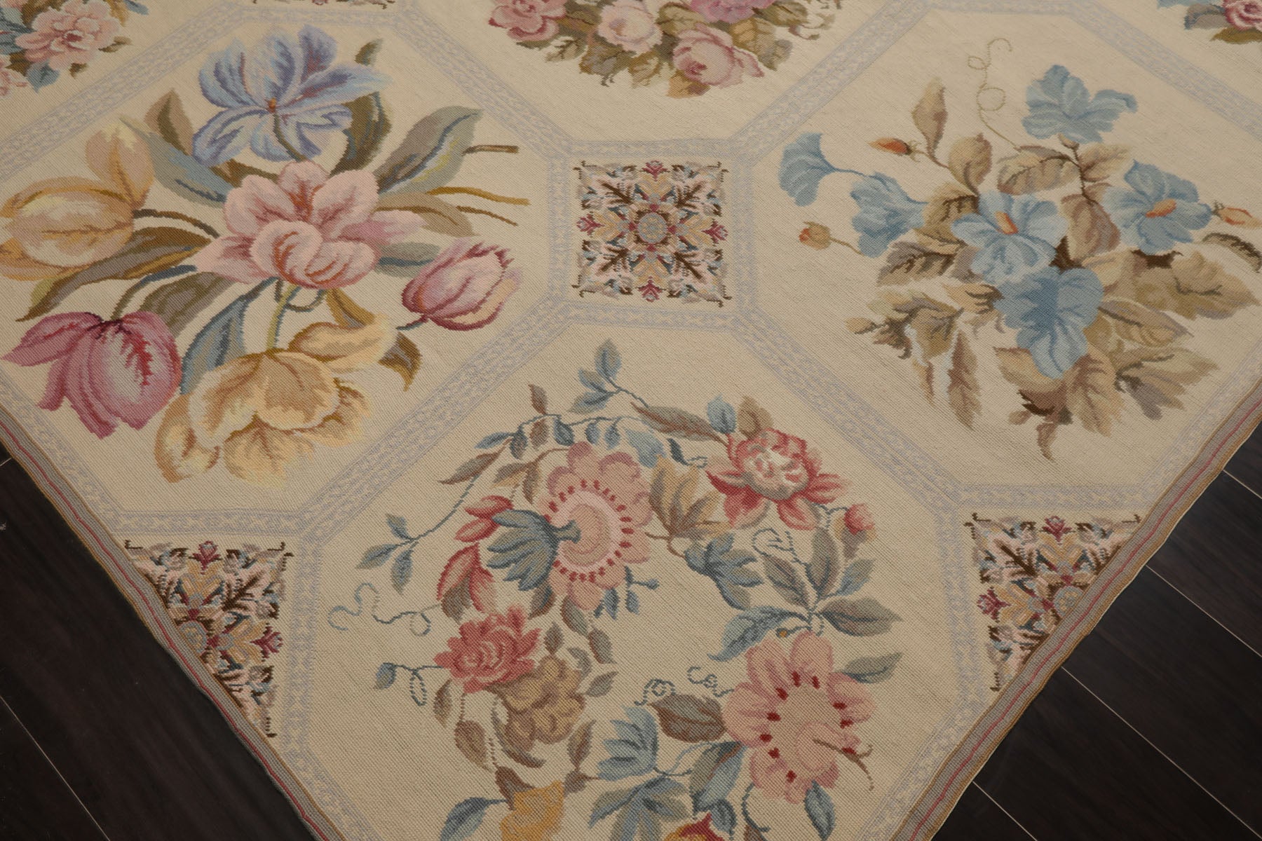 6x9 Ivory, Rose, Blue Color Hand Woven French Needlepoint Wool Traditional Oriental Rug