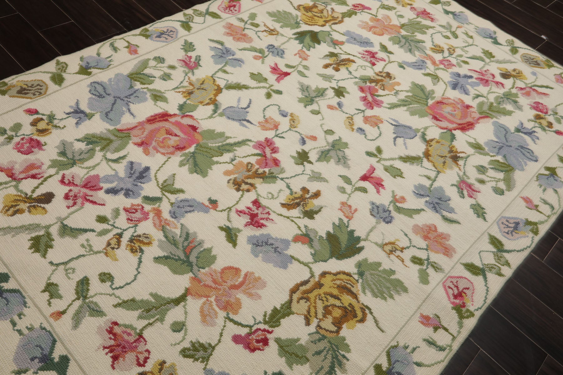6x9 Ivory, Green, Pink Color Hand Woven Caucasian Needlepoint Wool Traditional Oriental Rug
