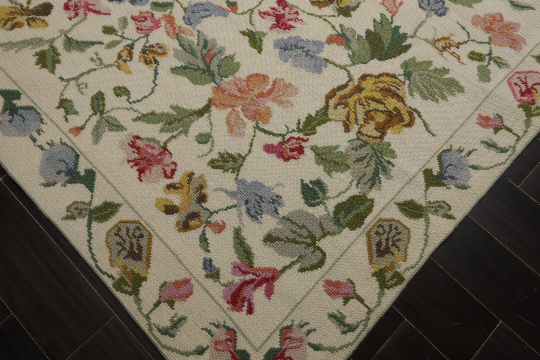 6x9 Ivory, Green, Pink Color Hand Woven Caucasian Needlepoint Wool Traditional Oriental Rug