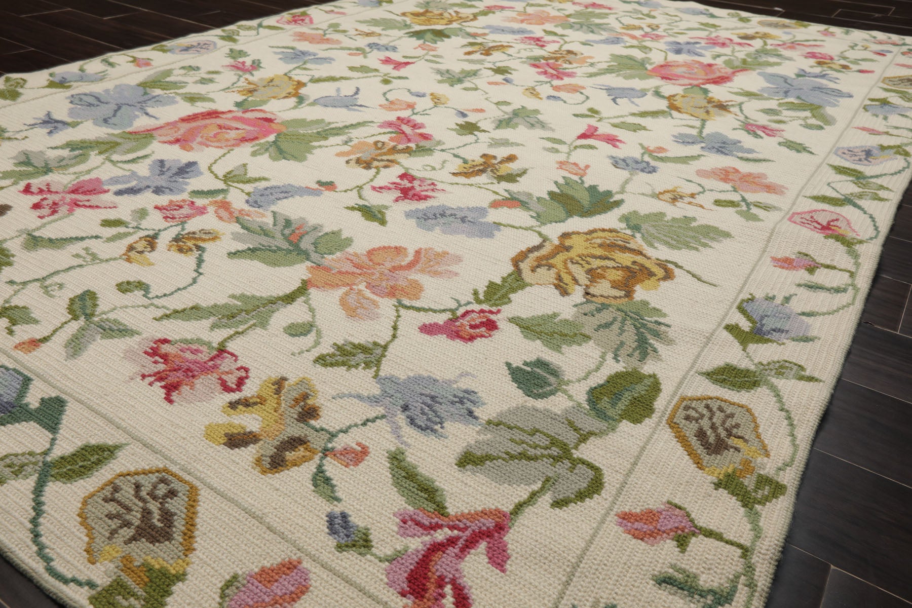 6x9 Ivory, Green, Pink Color Hand Woven Caucasian Needlepoint Wool Traditional Oriental Rug