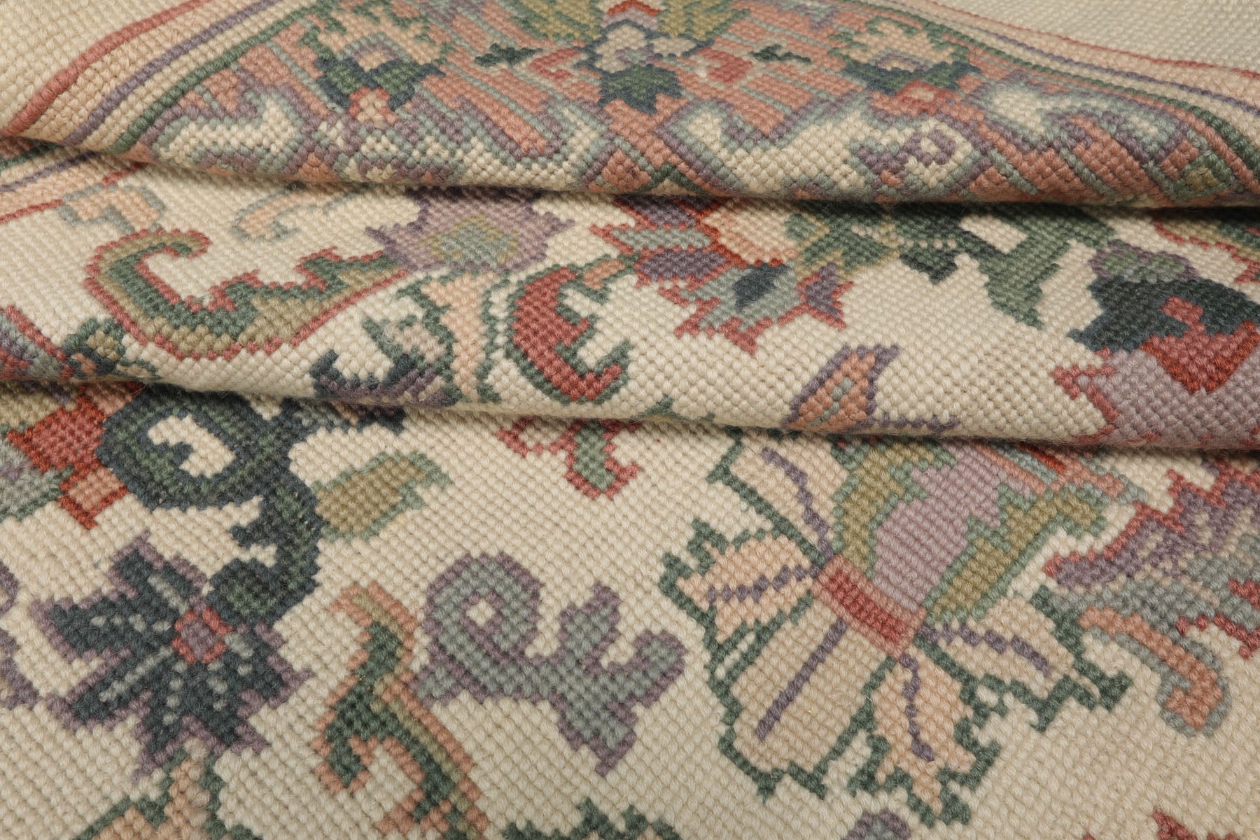 6x8 Ivory, Rose, Sage Color Hand Woven Needlepoint Wool Traditional Oriental Rug