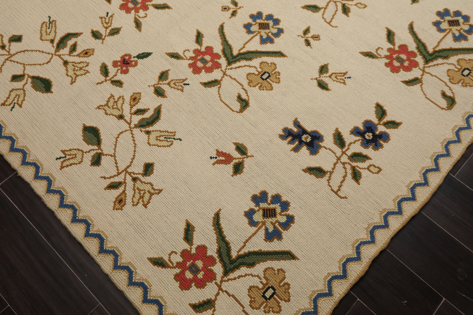 6x9 Ivory, Green, Blue Color Hand Woven Needlepoint Wool Traditional Oriental Rug