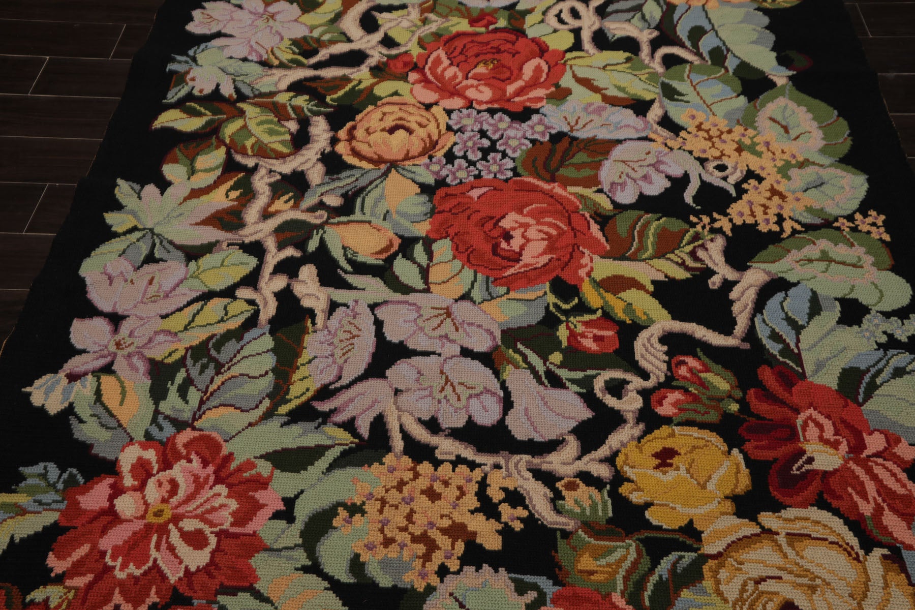 6x9 Black, Green, Coral Color Hand Woven Needlepoint Wool Traditional Oriental Rug
