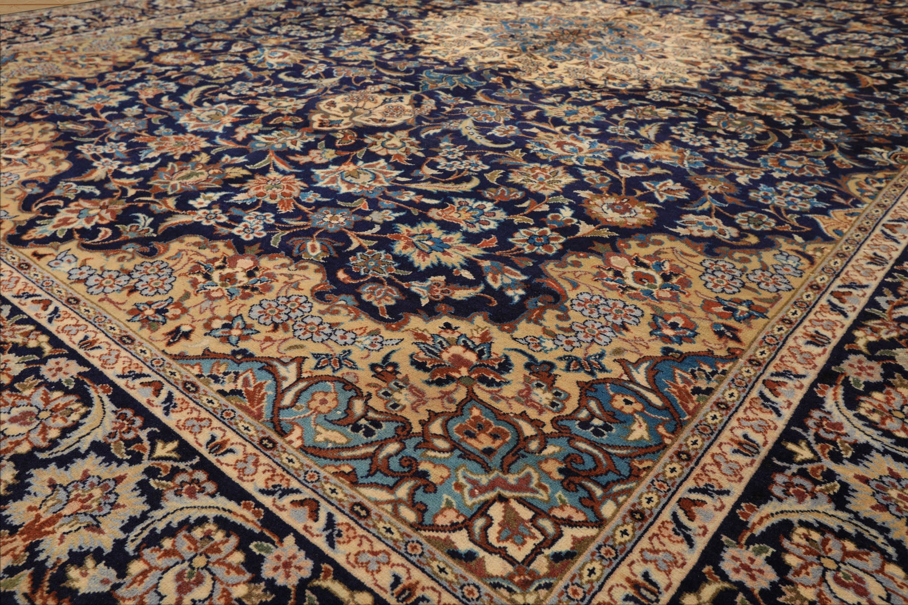 9x13 Navy, Ivory, Beige Color Hand Knotted Kashan Wool Traditional Oriental Rug