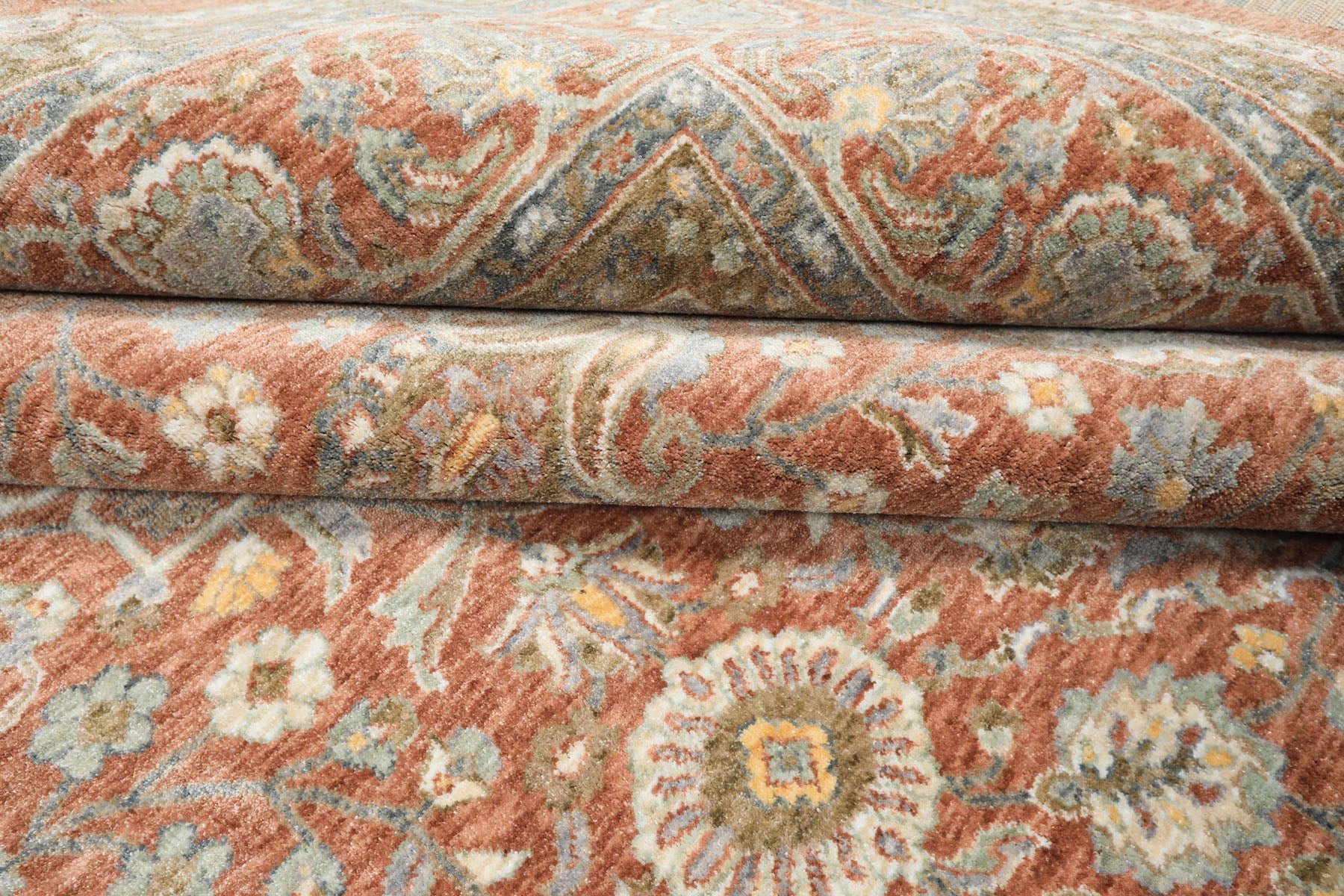 Multi Size Rust Ivory Aqua Color Machine Made Persian Polypropylene Traditional Oriental Rug