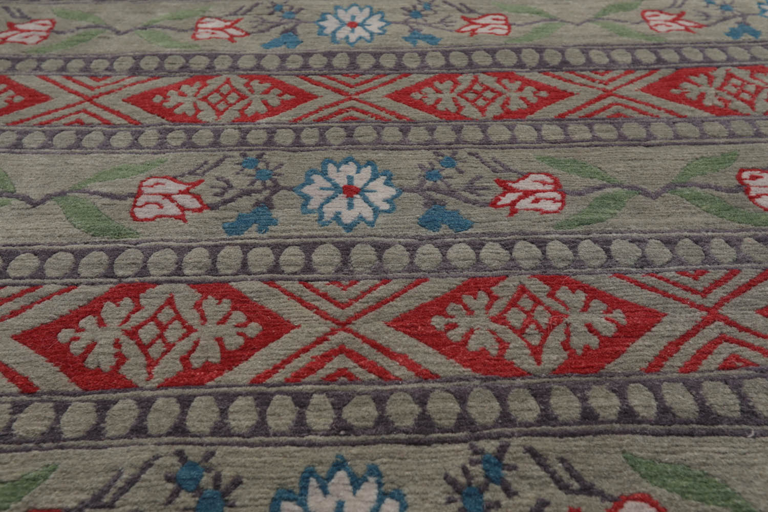 4x6 Celadon, Gray, Burnt Orange Color Hand Knotted All-Over 100% Wool Transitional Oriental Rug