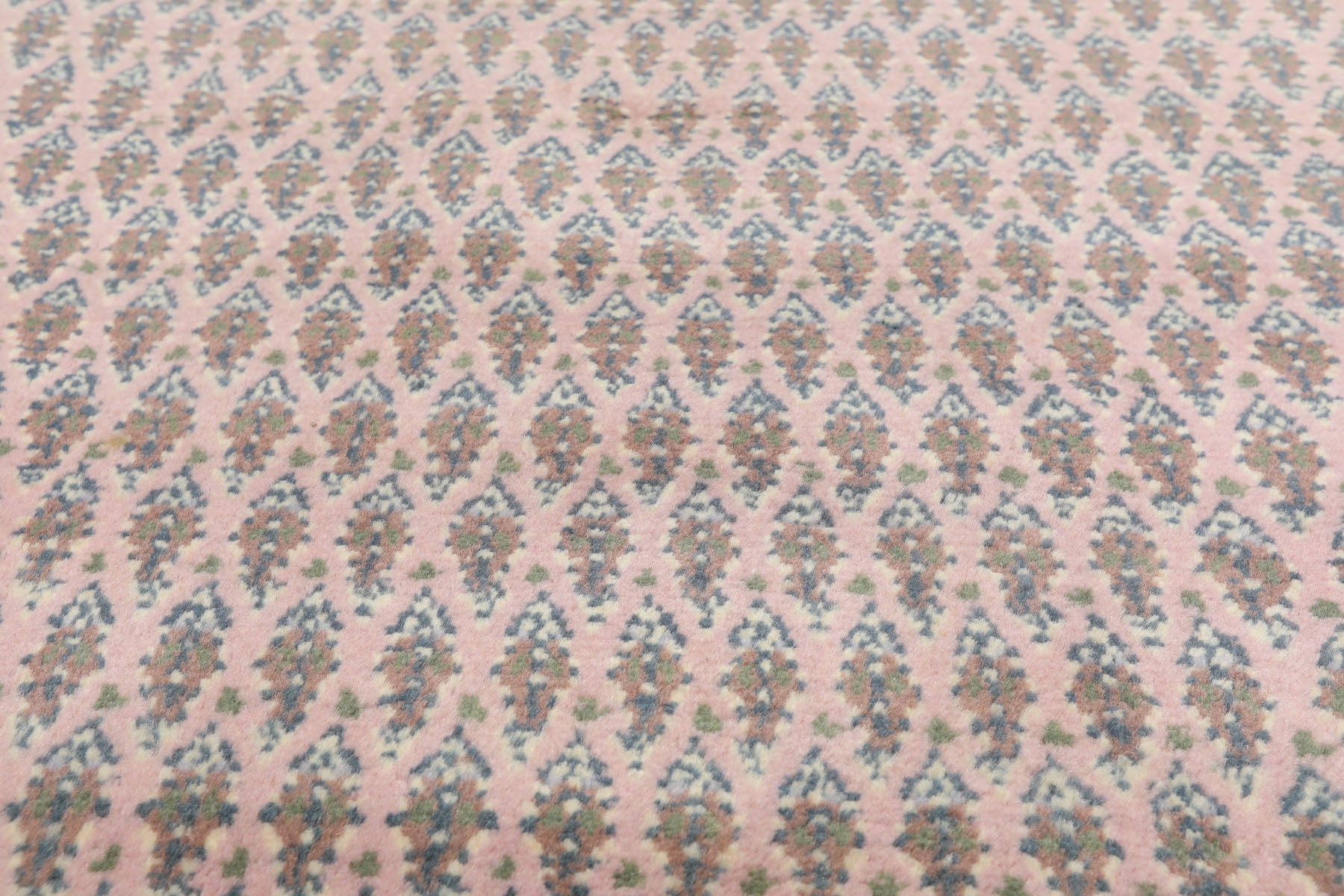 4x6 Lilac, Ivory, Slate Color Hand Knotted Persian Wool Traditional Oriental Rug