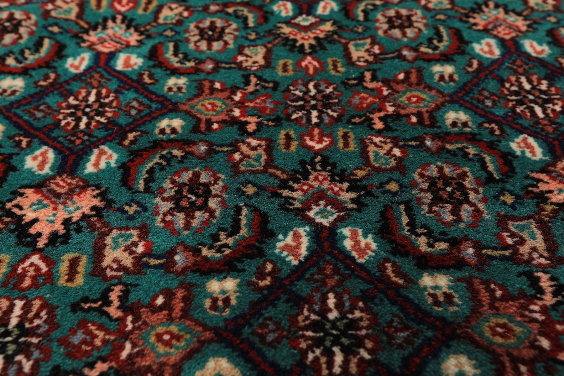 3x5 Green, Ivory, Tan Color Hand Knotted Indo Kashan Wool Traditional Oriental Rug