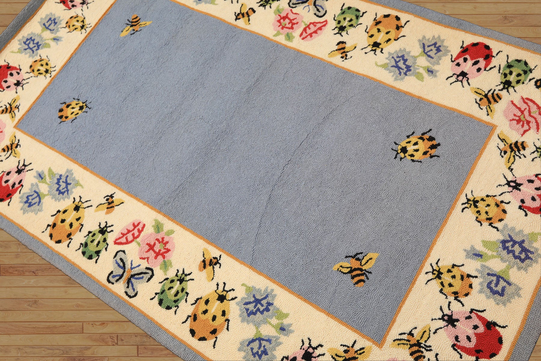 4x6 Blue, Ivory, Pink Color Hand Hooked  Wool Transitional Oriental Rug