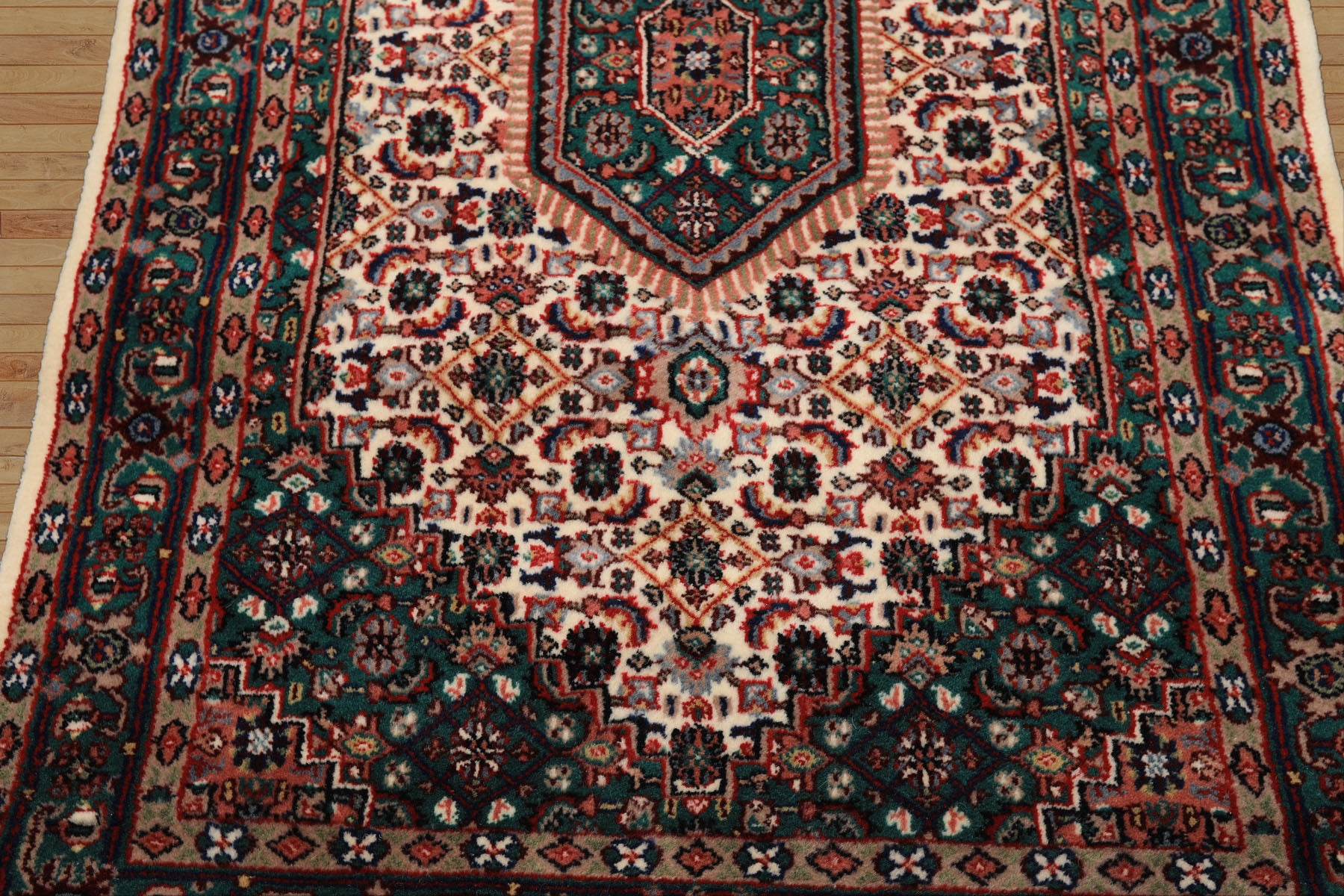 3x5 Ivory, Turquoise, Red Color Hand Knotted Indo Bidjar Wool Traditional Oriental Rug