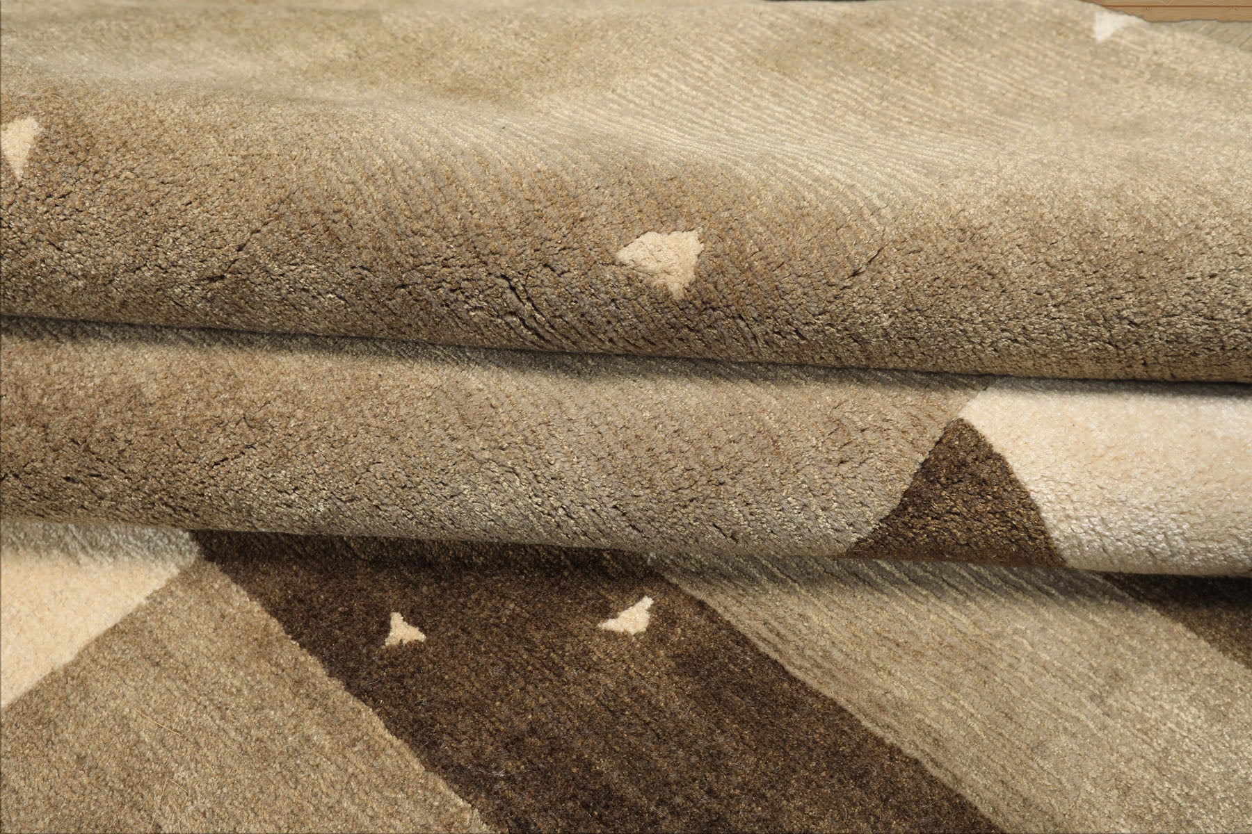 Multi Size Moss Gray Brown Color Hand Knotted Tibetan Wool & Silk Modern & Contemporary Oriental Rug