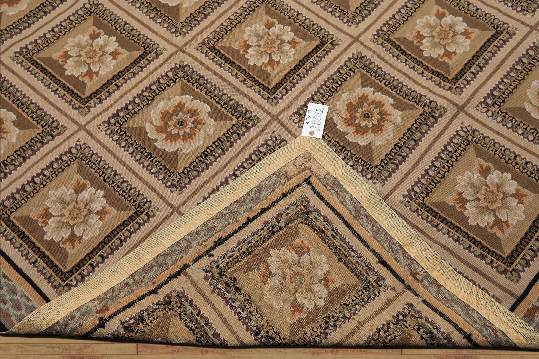 8x10 Beige, Ivory, Green Color Hand Woven French Aubusson Needlepoint wool Traditional Oriental Rug