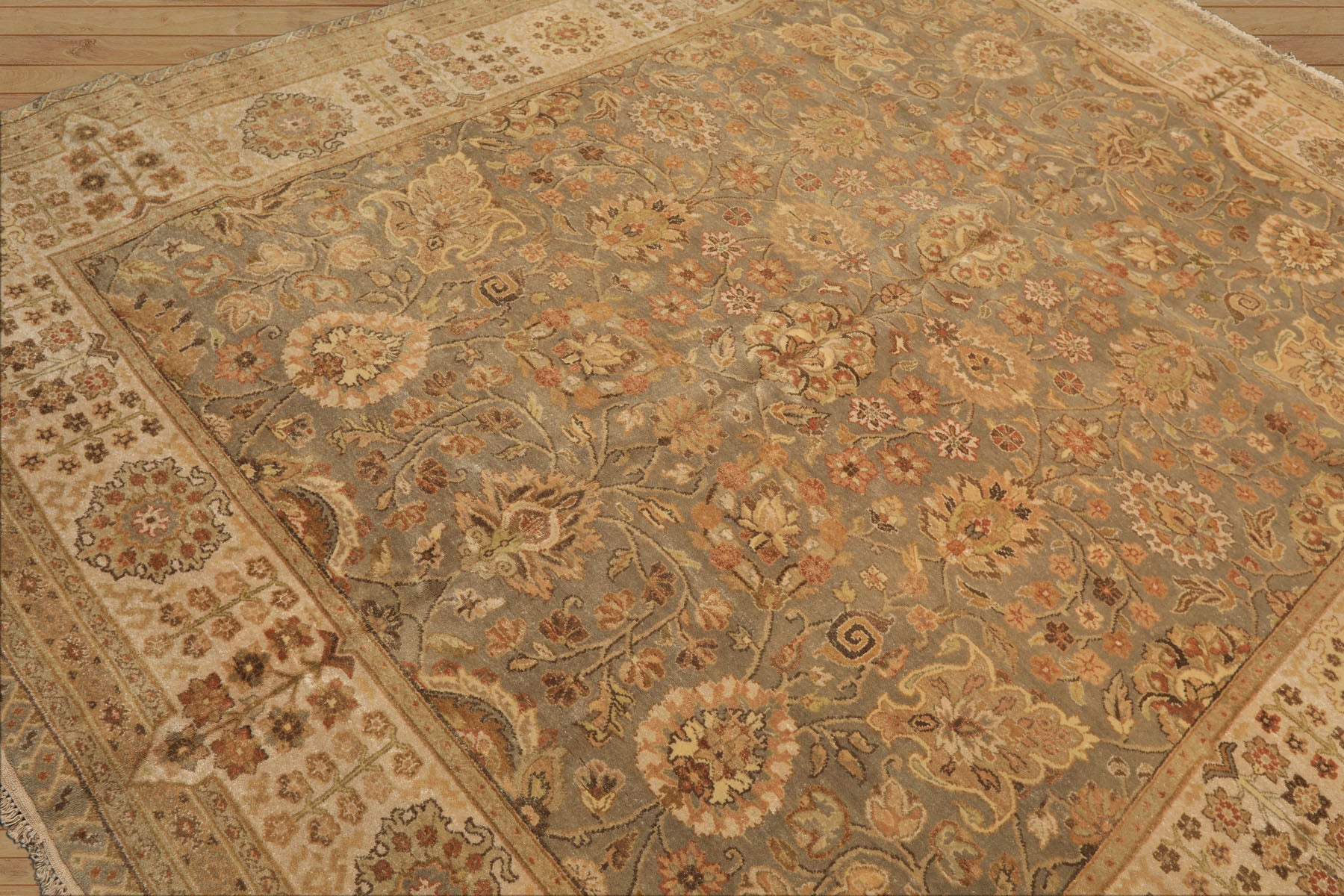 8x10 Gray, Beige, Gold Color Hand Knotted Agra Wool Traditional Oriental Rug