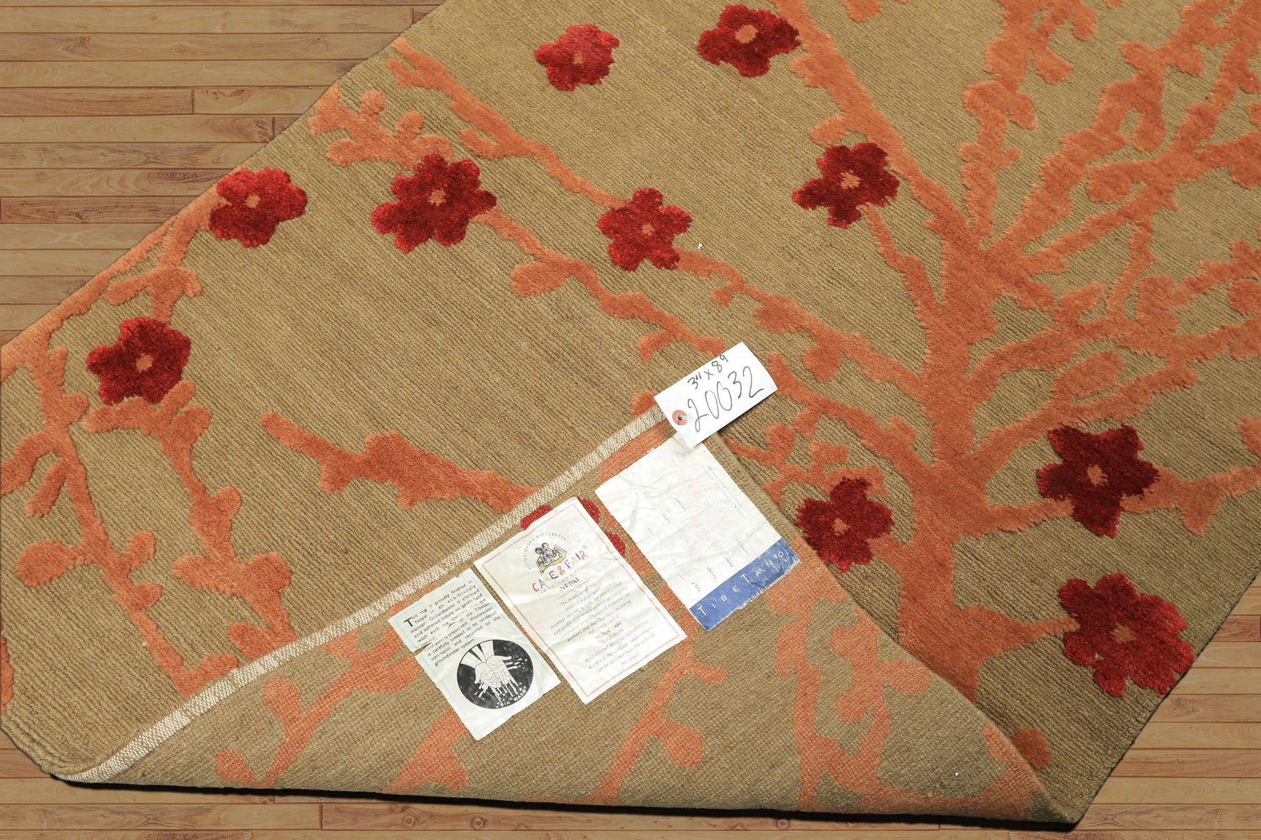 Runner Mint, Peach, Red Color Hand Knotted Tibetan Wool & Silk Transitional Oriental Rug