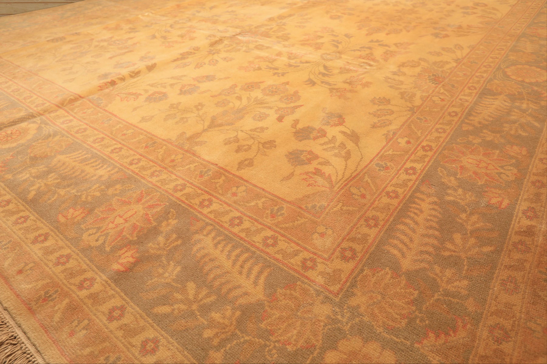 9x12 Beige, Celadon, Light Peach Color Hand Knotted Oushak Wool Traditional Oriental Rug