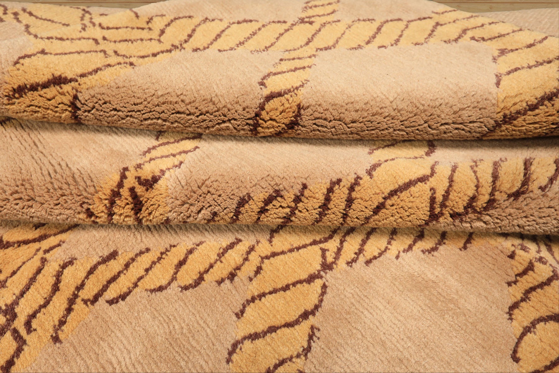 8x10 Tan, Gold, Chocolate Color Hand Knotted Tibetan Wool Transitional Oriental Rug