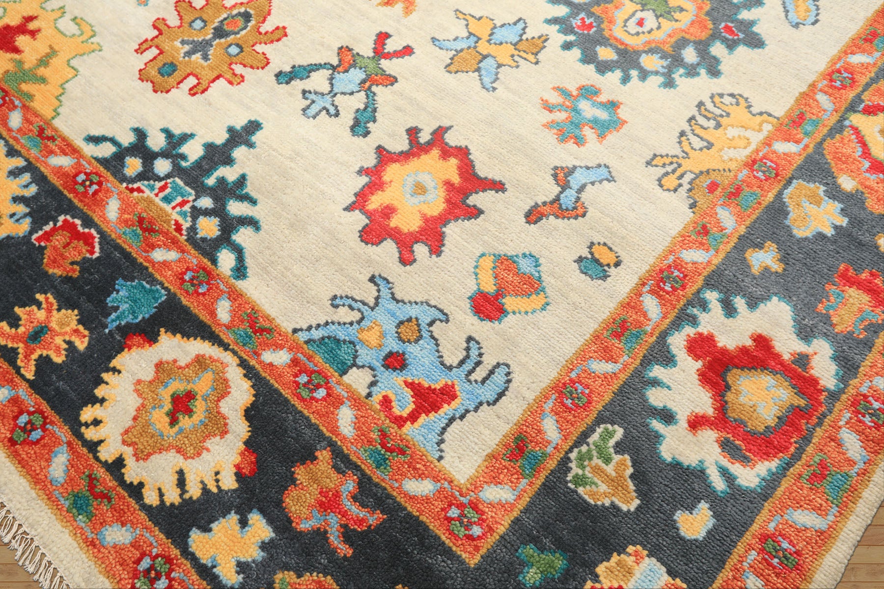 Beige, Gray 7'11'' x 9'11'' Oushak Traditional Hand Knotted Wool Oriental Area Rug