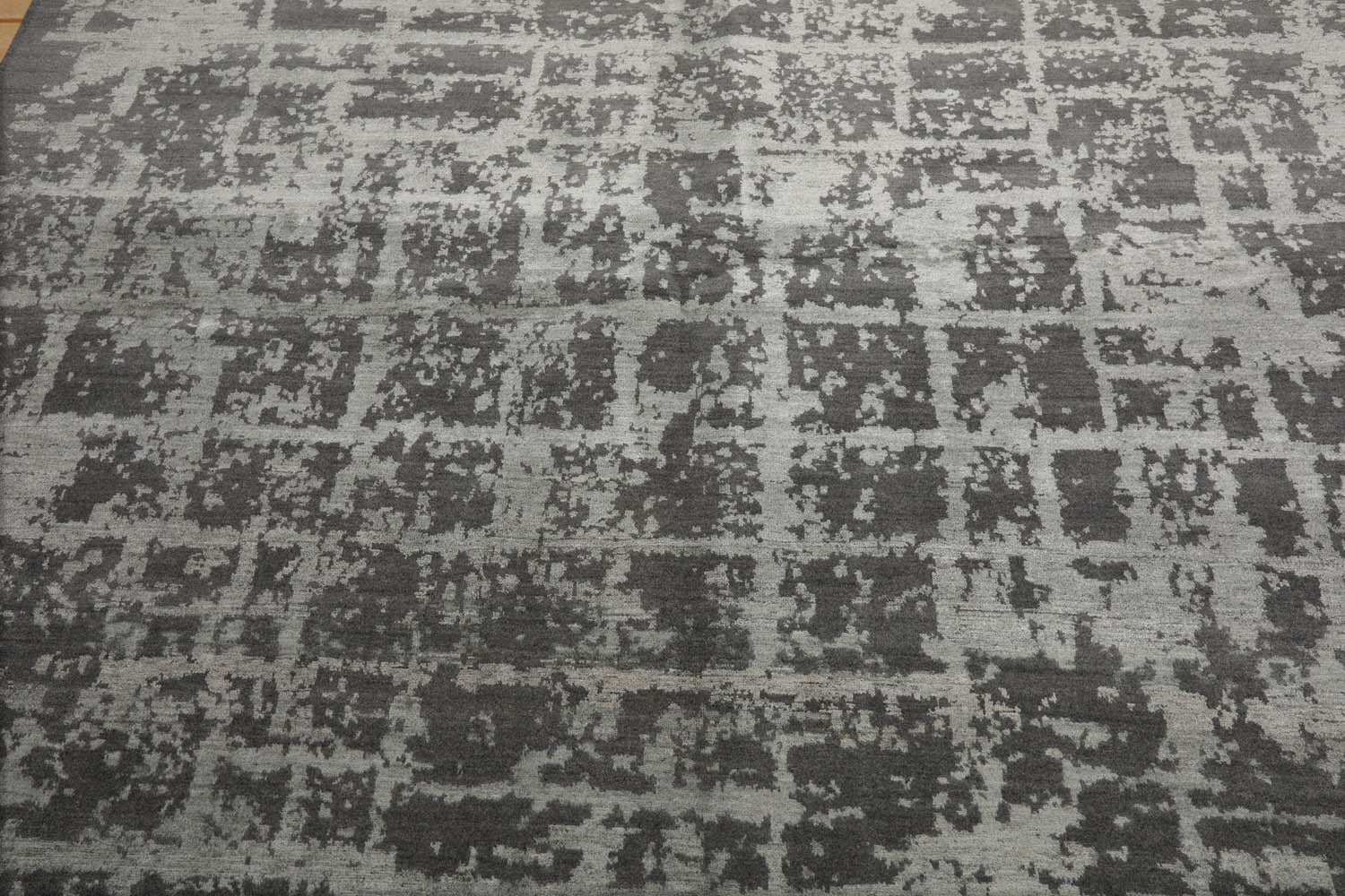 8x10 Tone on Tone Gray, , Color Hand Knotted Tibetan Wool & Silk Modern Oriental Rug
