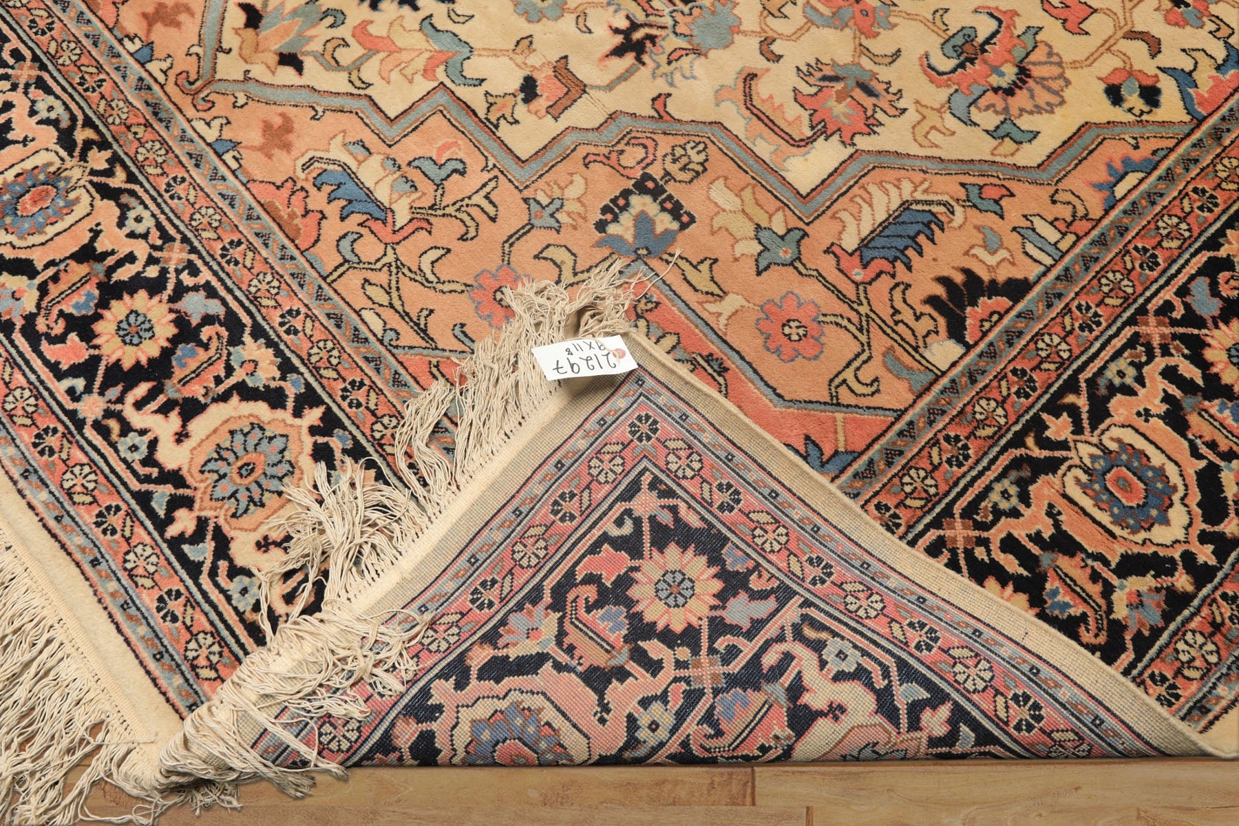 9x12 Ivory, Charcoal, Peach Color Hand Knotted Serapi Wool Traditional Oriental Rug