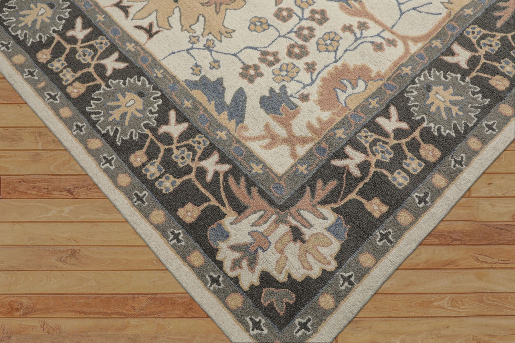 Multi Size Ivory Blush Beige Color Hand Hooked  Wool Traditional Oriental Rug