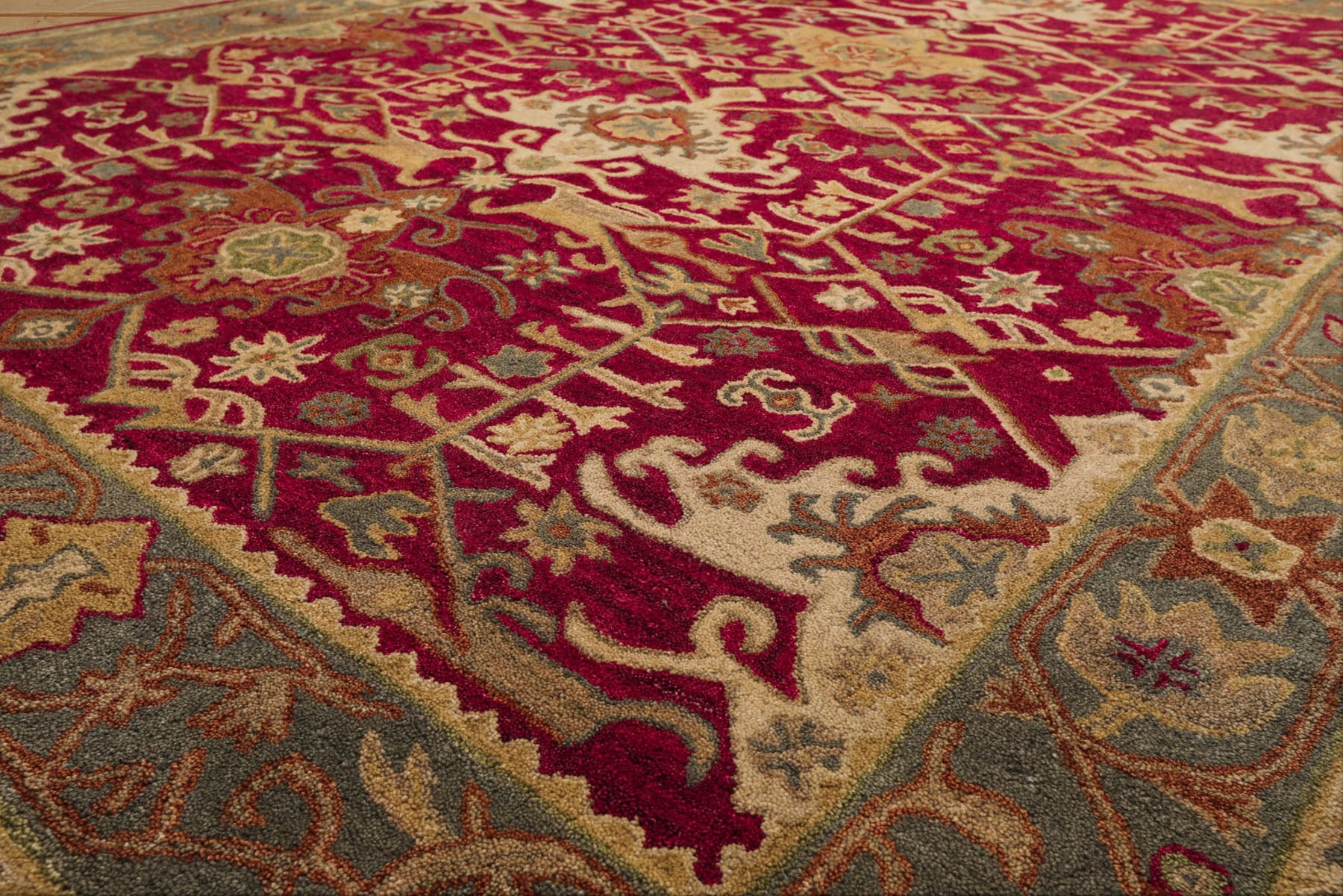 Multi Size Crimson Aqua Beige Color Hand Tufted  Wool Traditional Oriental Rug