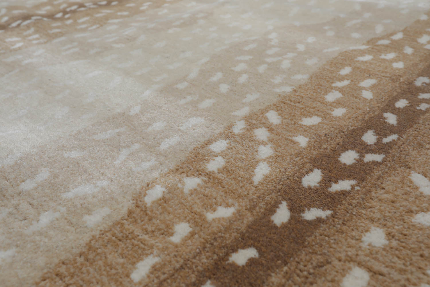 Multi Size Multicolor Tan Brown Color Hand Tufted Animal Print 100% Wool Modern Oriental Rug