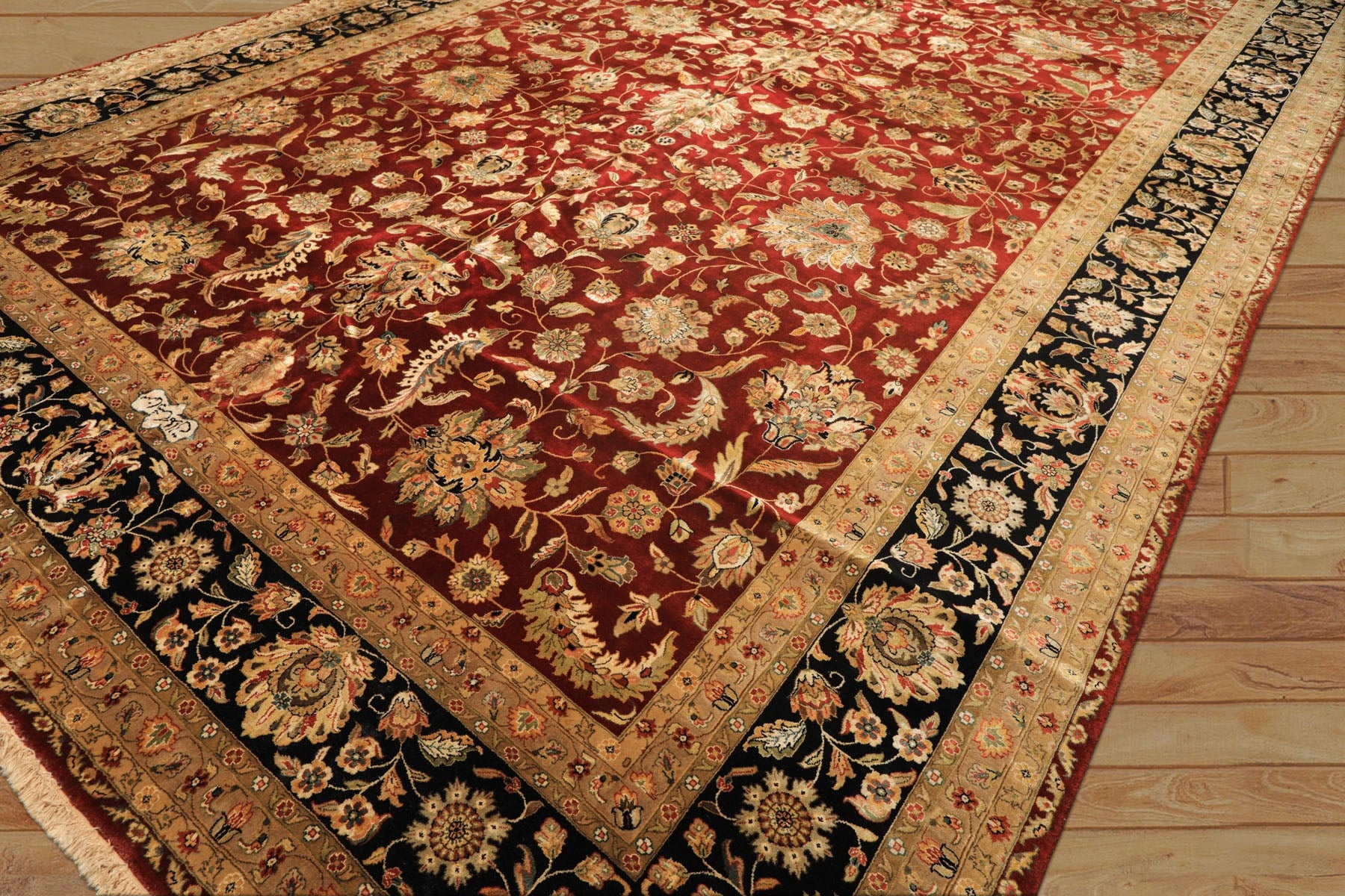 Palace Maroon, Black, Taupe Color Hand Knotted Agra New Zealand Wool & Silk Traditional Oriental Rug