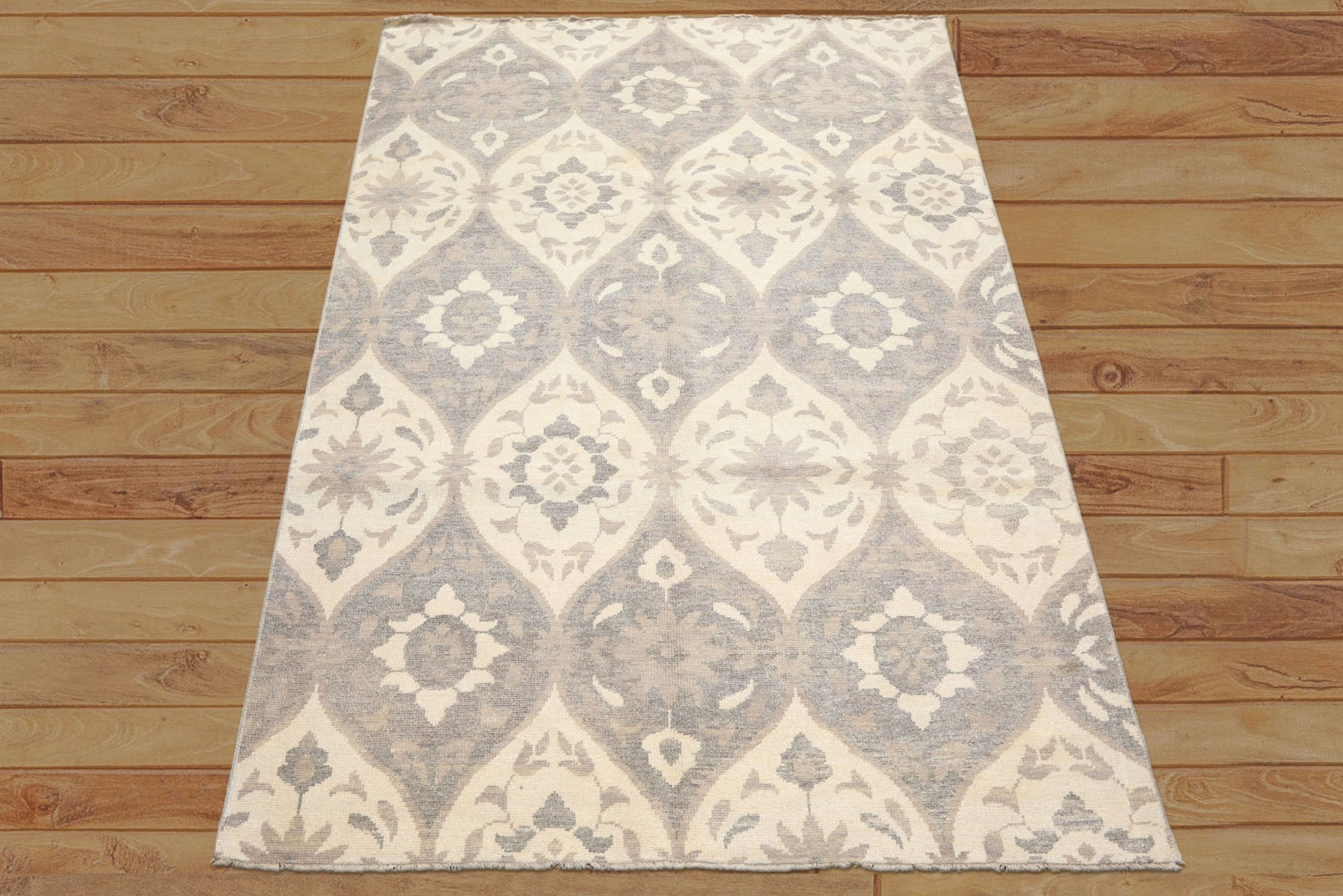 6x9 Ivory, Gray, Taupe Color Hand Knotted Oushak Wool Transitional Oriental Rug