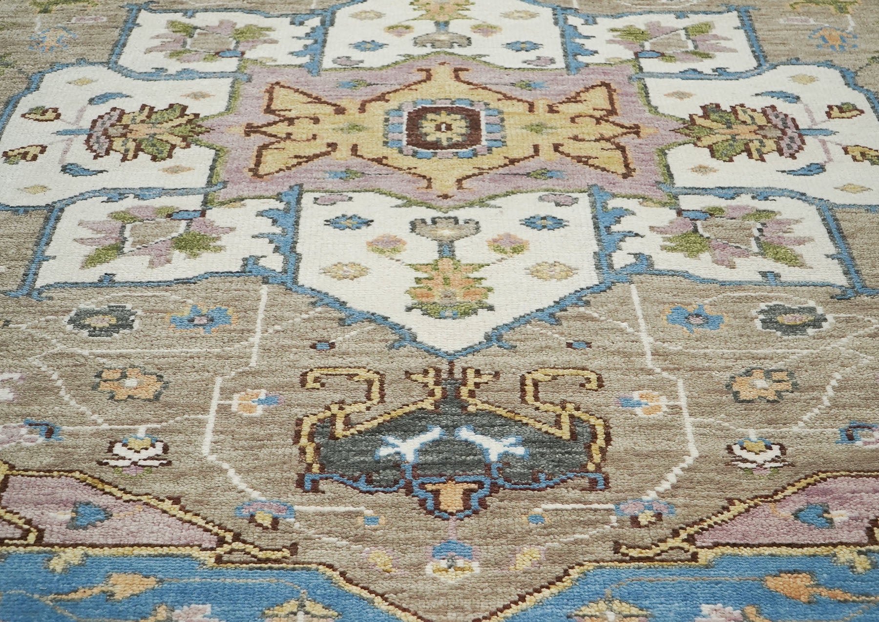 9x12 Beige, Tan, Ivory Color Hand Knotted Oushak Wool  Oriental Rug