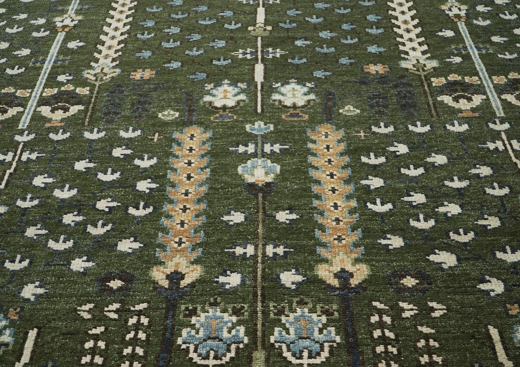 10x14 Green, Ivory, Tan Color Hand Knotted Oushak Wool Transitional Oriental Rug