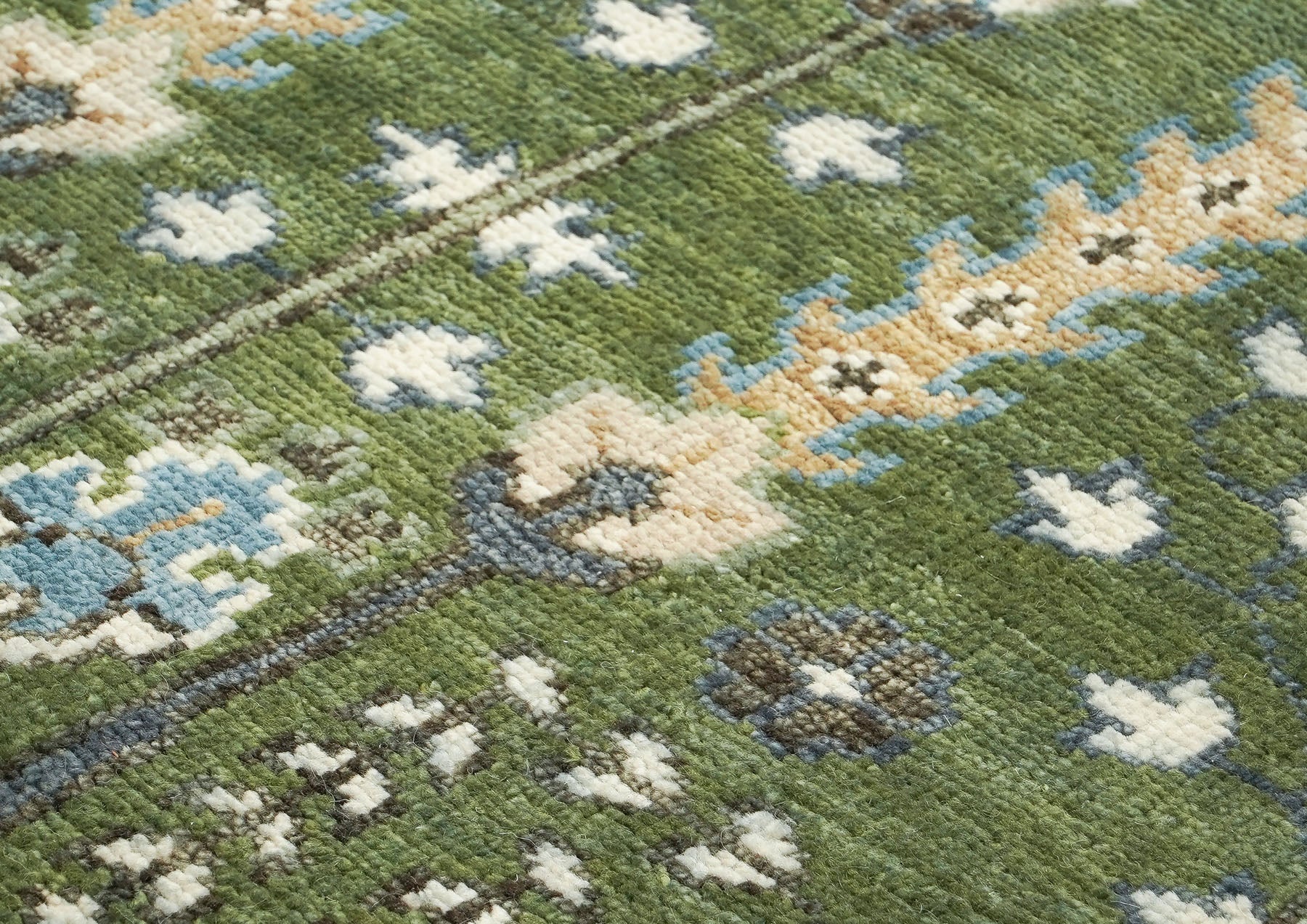 5x8 Green, Ivory, Blue Color Hand Knotted Oushak Wool Transitional Oriental Rug