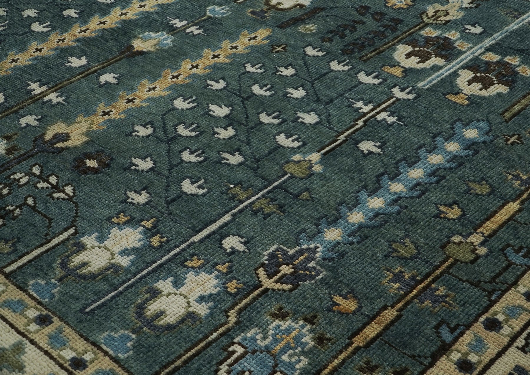 10x14 Seledon, Ivory, Beige Color Hand Knotted Oushak Wool Transitional Oriental Rug