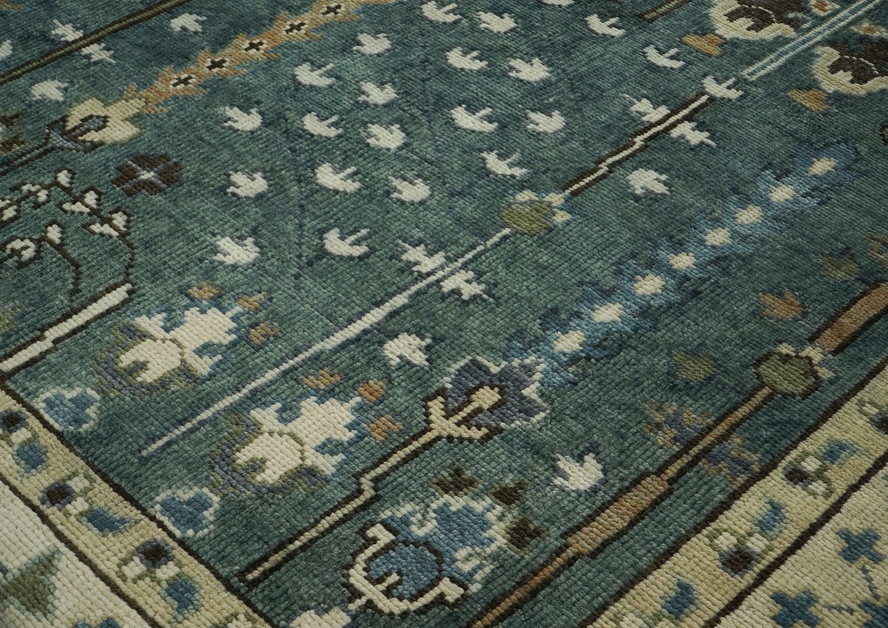 10x14 Seledon, Beige, Ivory Color Hand Knotted Oushak Wool Transitional Oriental Rug