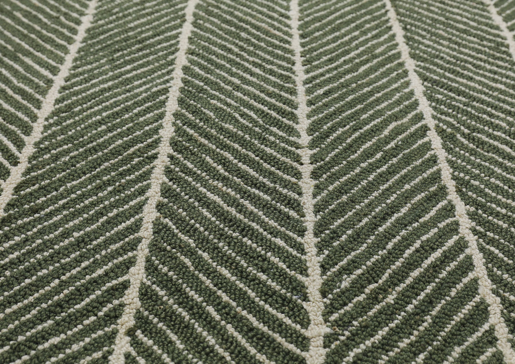 Multi Size Green Beige Color Hand Hooked Leaf Jute loop Contemporary Oriental Rug