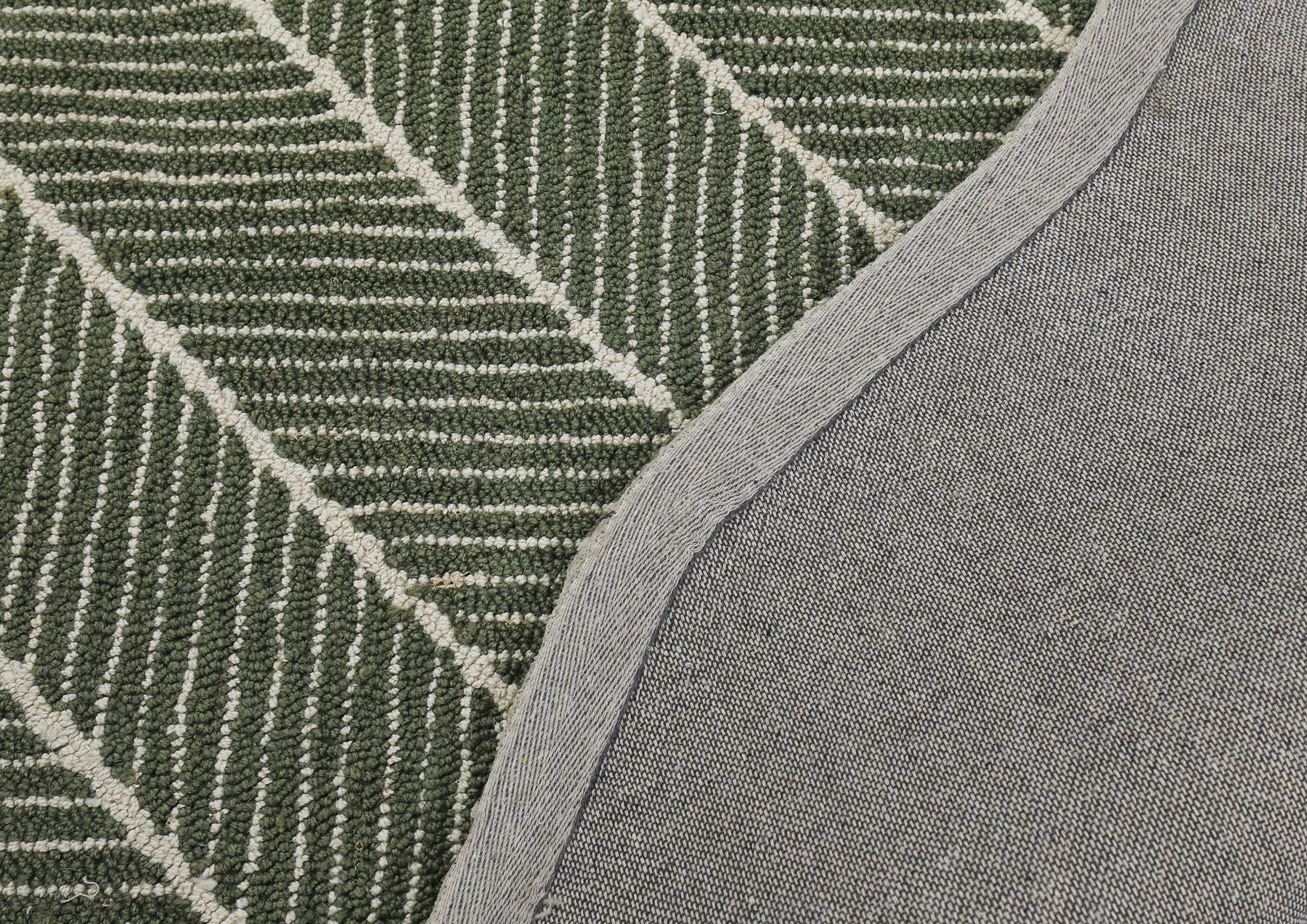 Multi Size Green Beige Color Hand Hooked Leaf Jute loop Contemporary Oriental Rug