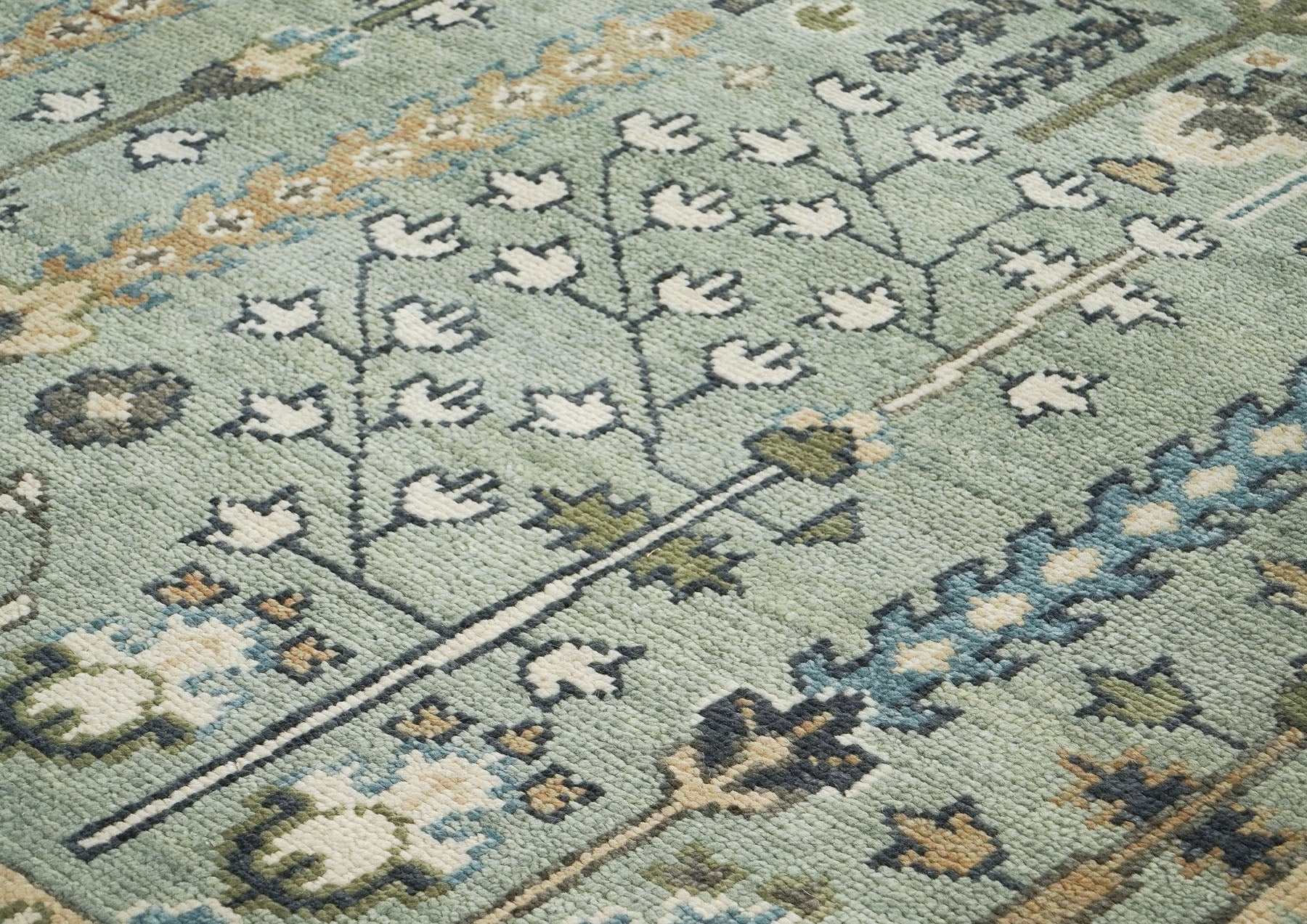 10x14 Celadon, Beige, Green Color Hand Knotted Oushak Wool Transitional Oriental Rug