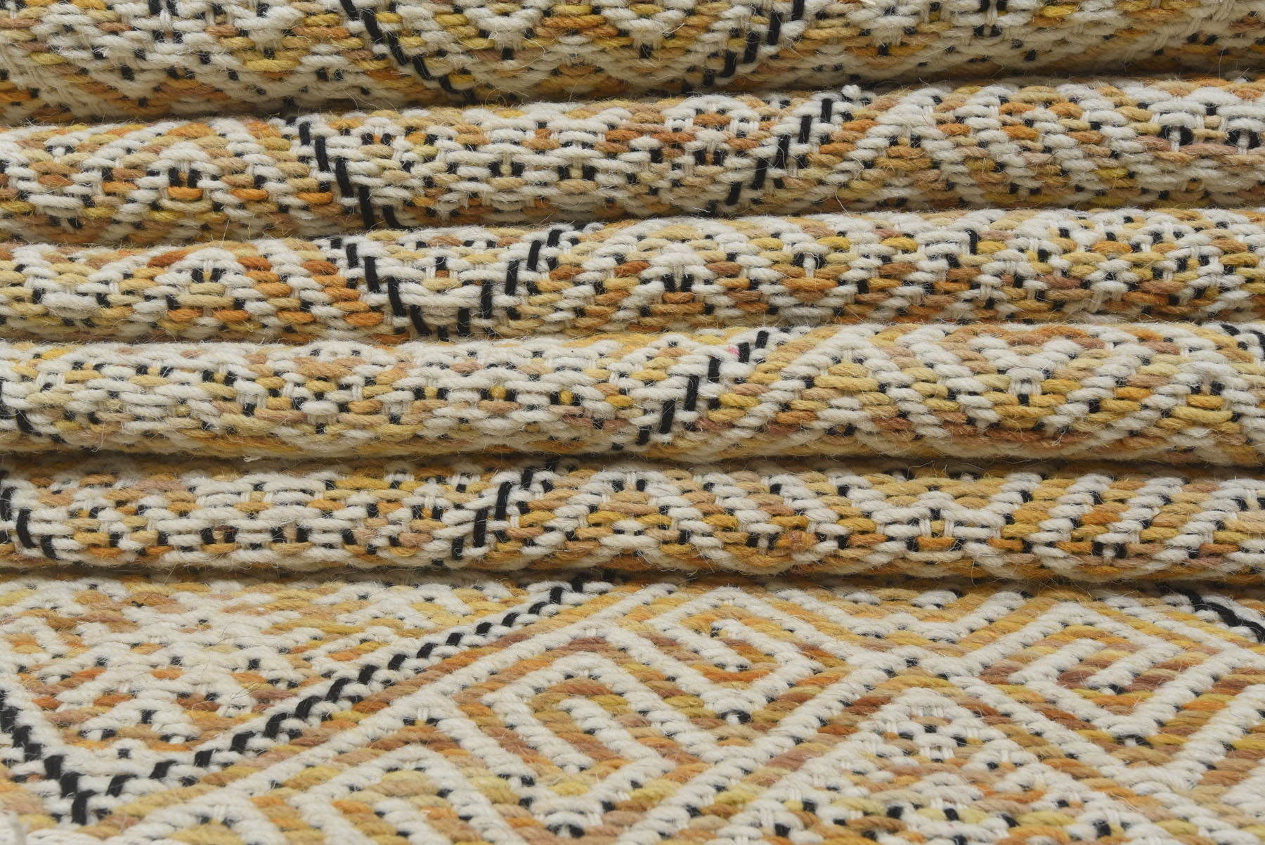 Multi Size Mustard yellow Ivory Beige Color Hand Woven  Wool Modern & Contemporary Oriental Rug