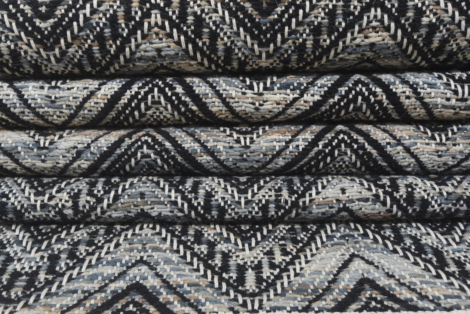Multi Size Black Slate Gray Ivory Color Hand Woven  Wool Modern & Contemporary Oriental Rug