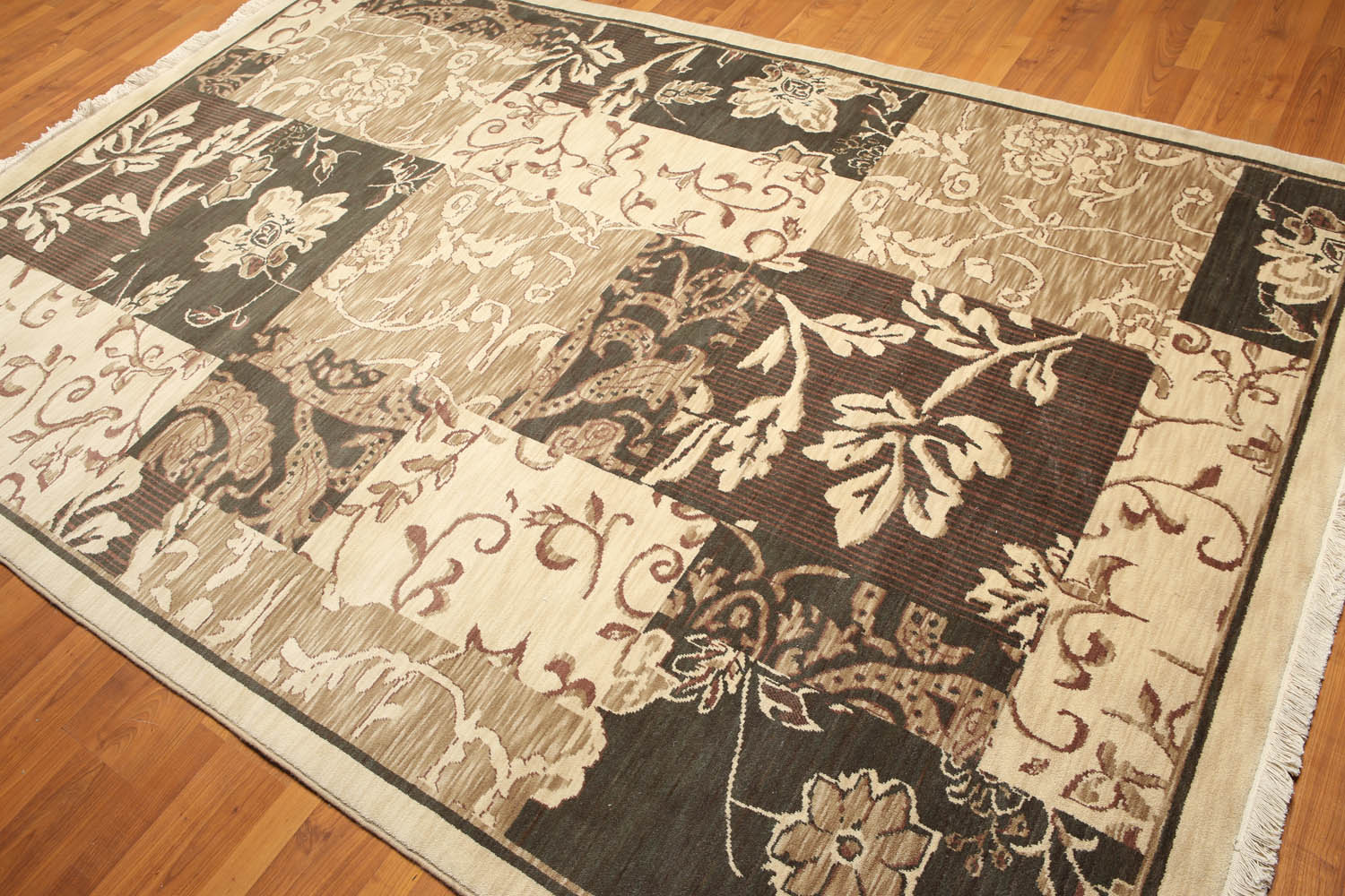 6x9 Beige, Brown, Charcoal Color Hand Knotted All-Over 100% Wool Traditional Oriental Rug