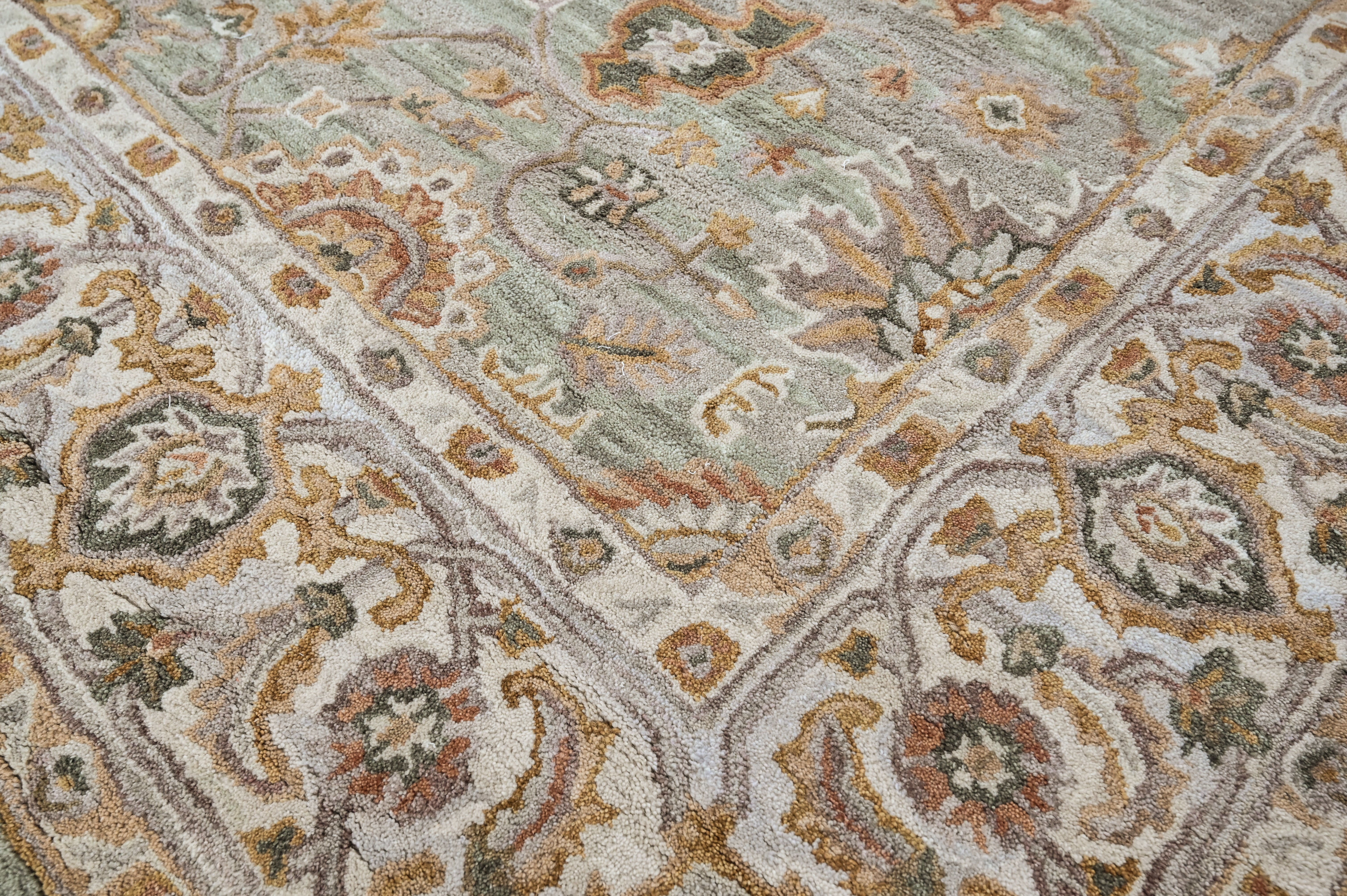 loomBloom Mint Green Multi Size Hand Tufted Wool Floral Modern & Contemporary Oriental Area Rug