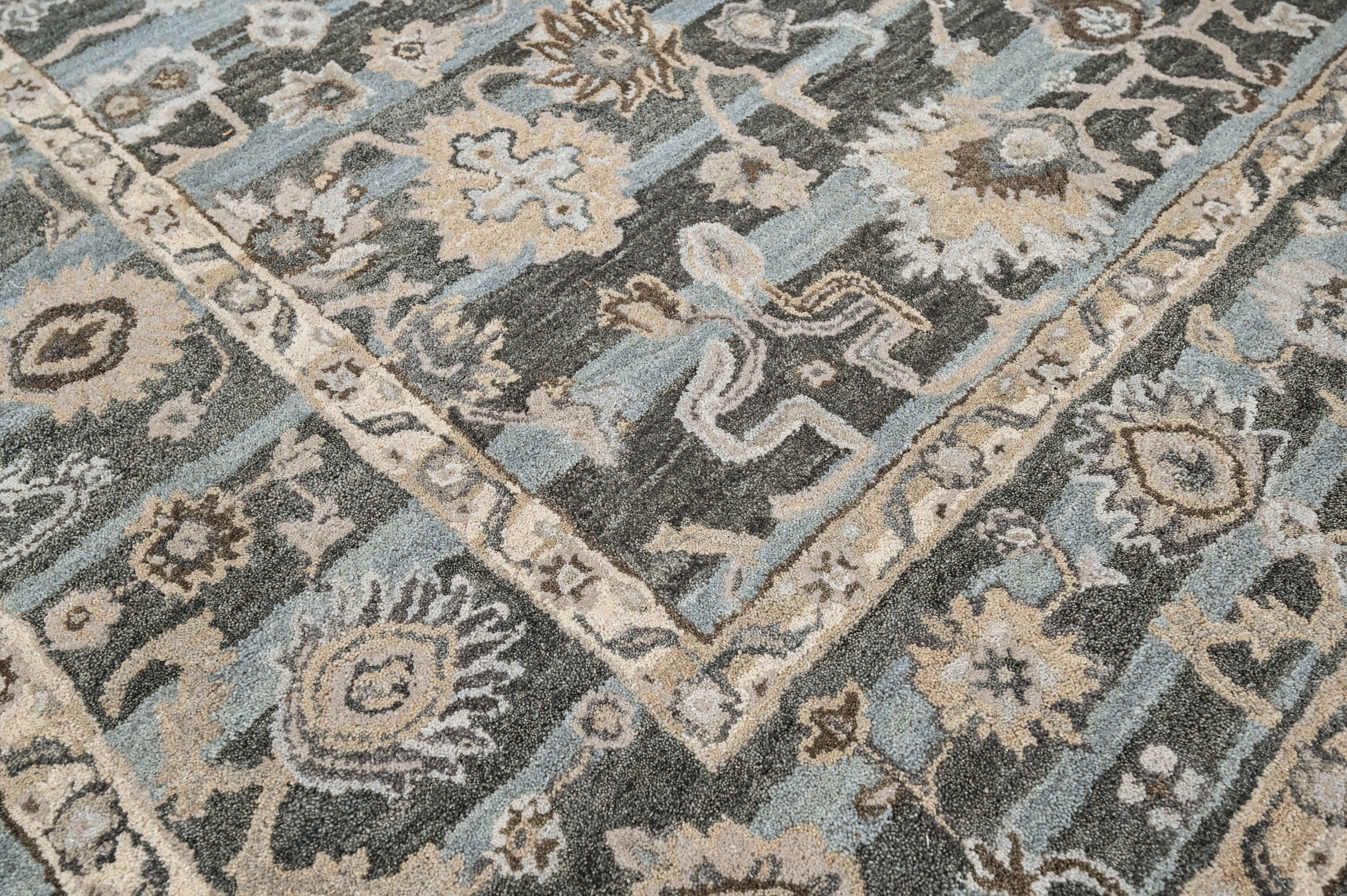 loomBloom Blue 8'x10' Hand Tufted Wool Floral Modern & Contemporary Oriental Area Rug