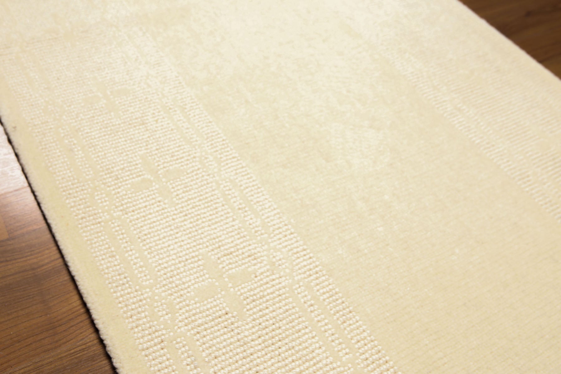 Runner Ivory, Tone On Tone, Color Machine Made All-Over 100% Wool Modern Oriental Rug