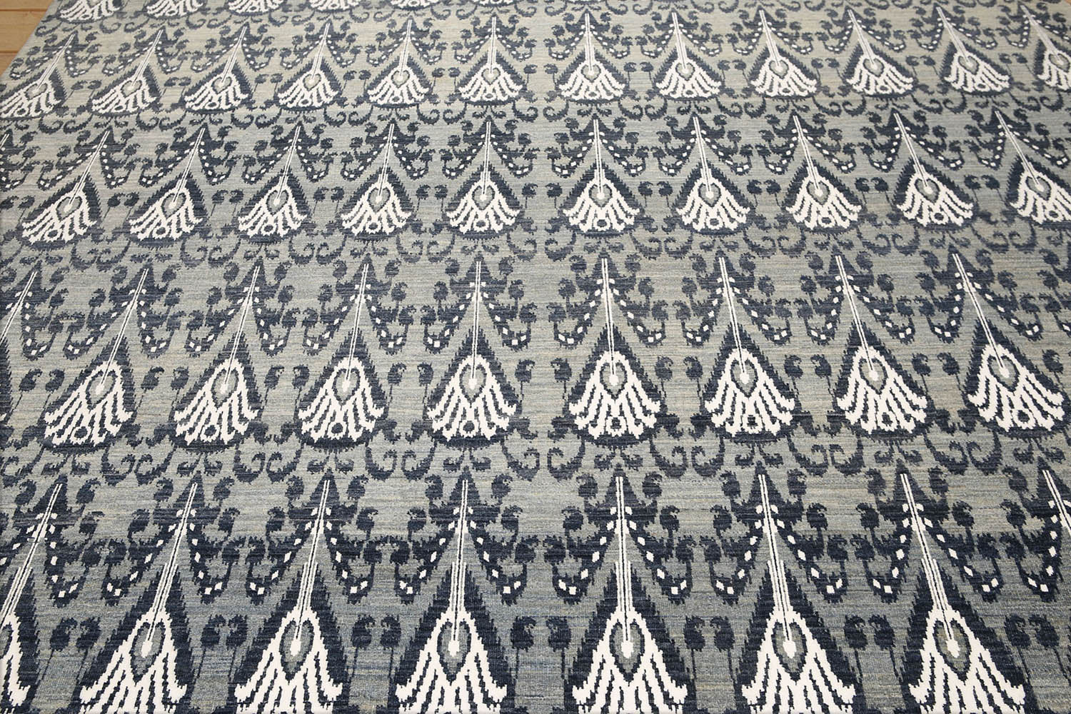 9x12 Gray, Blue, Ivory Multi Color Hand Knotted All-Over 100% Wool Transitional Oriental Rug