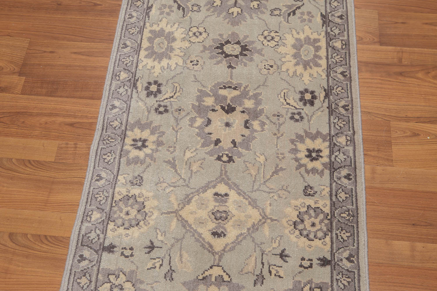 Runner Gray, Dark Grey, Beige Color Hand Knotted Floral 100% Wool Traditional Oriental Rug