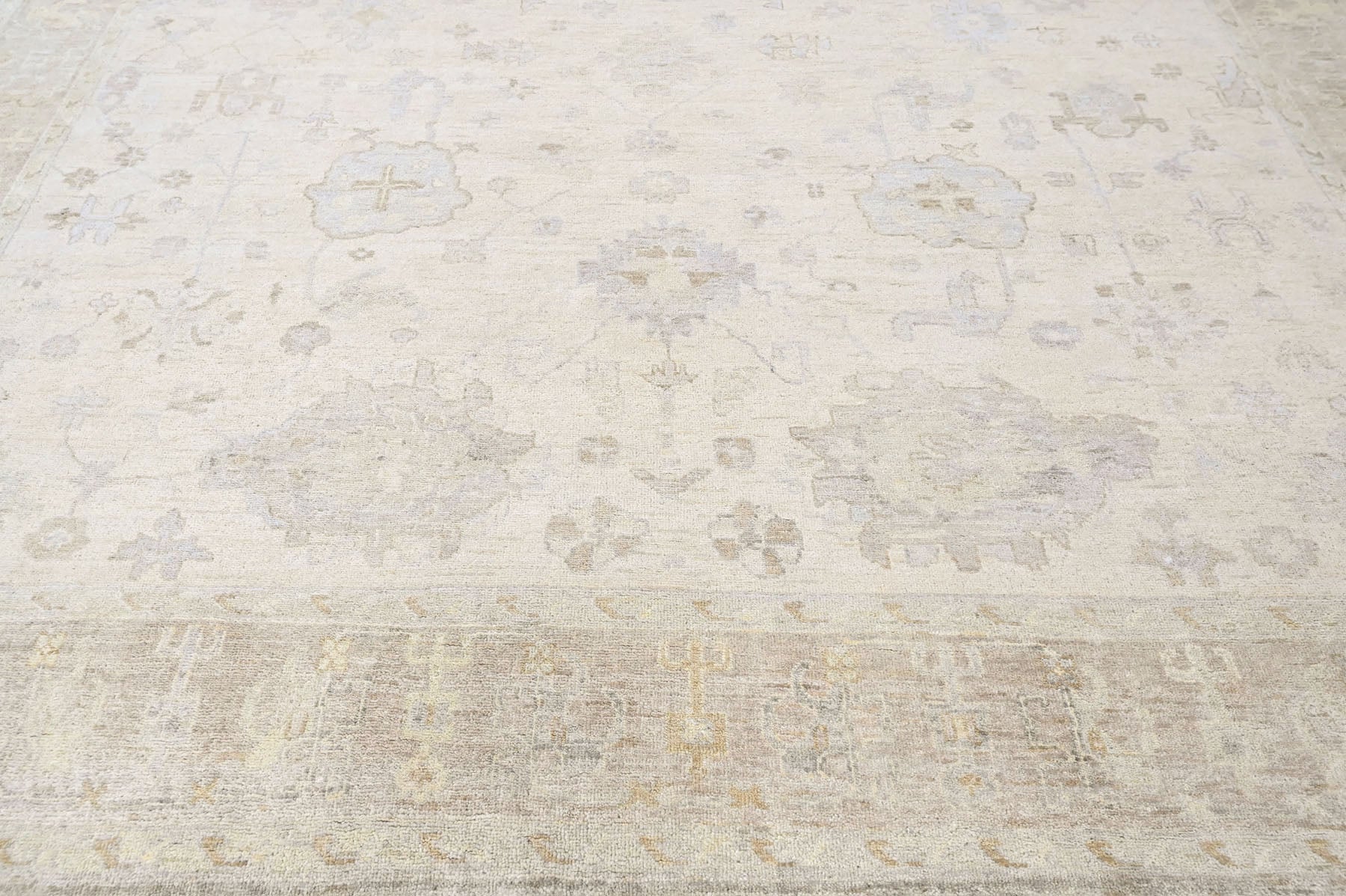 Beige Multi Size Oushak Transitional Hand Knotted Wool Oriental Area Rug