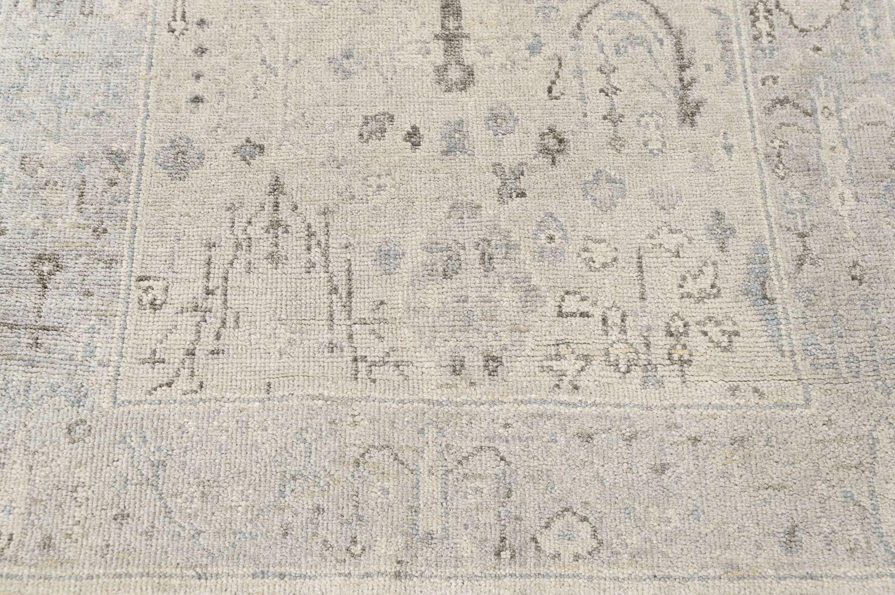 3x5 Gray, Slate, Multi Color Hand Knotted Oushak Wool Transitional Oriental Rug