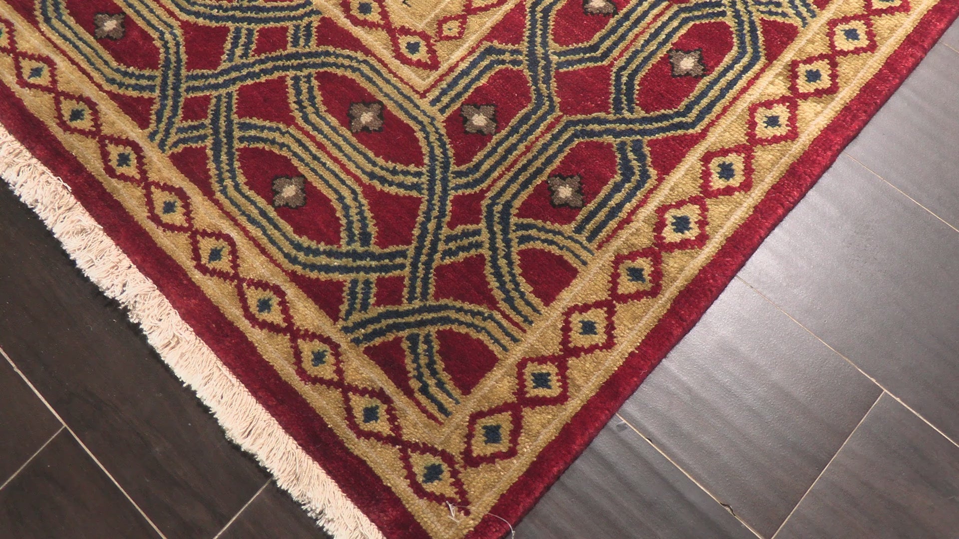 Red Gold 8'1''x9'10'' Agra Traditional Hand Knotted Wool Oriental Area Rug